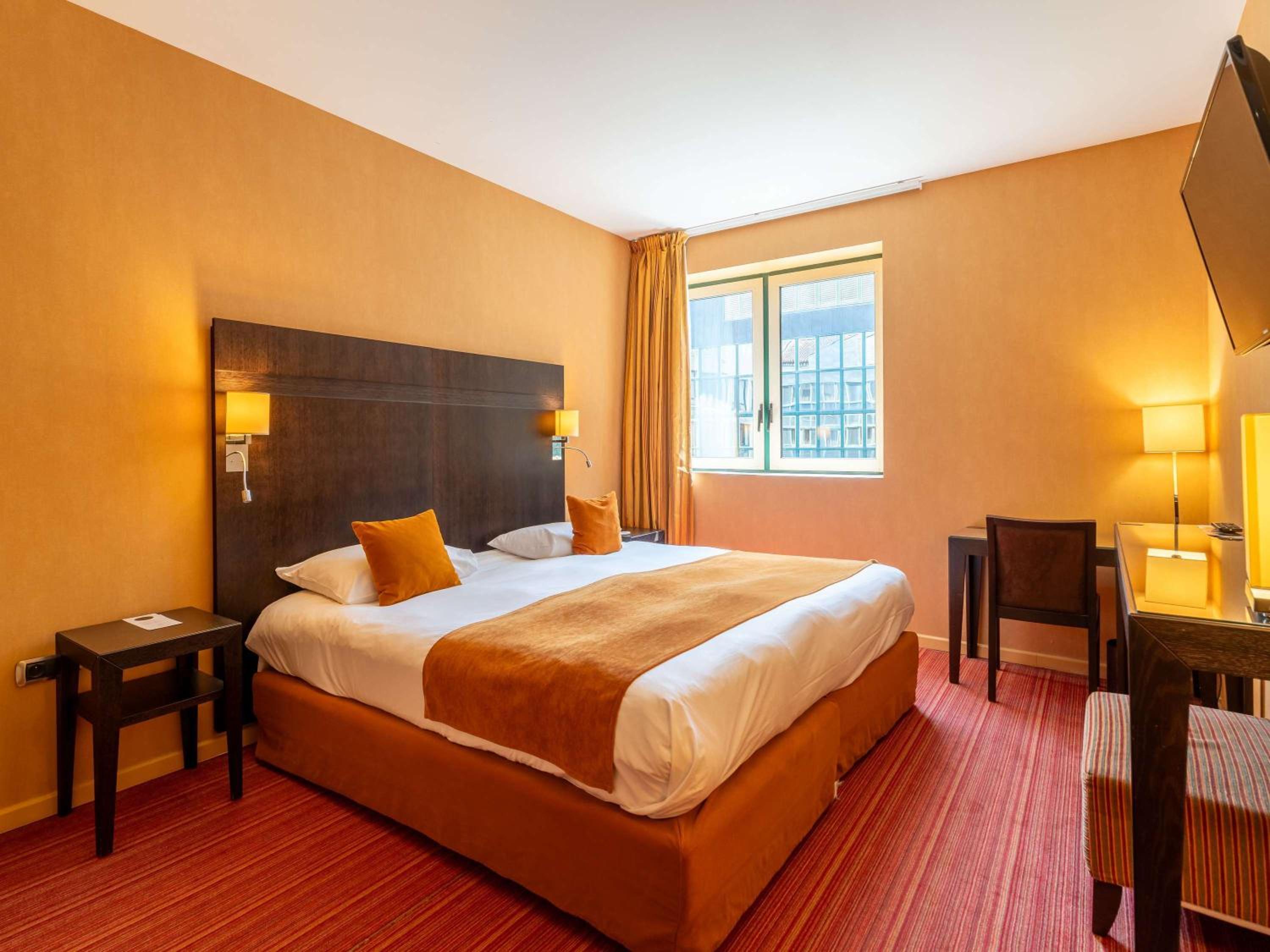 Standard Double Room - Photo 2