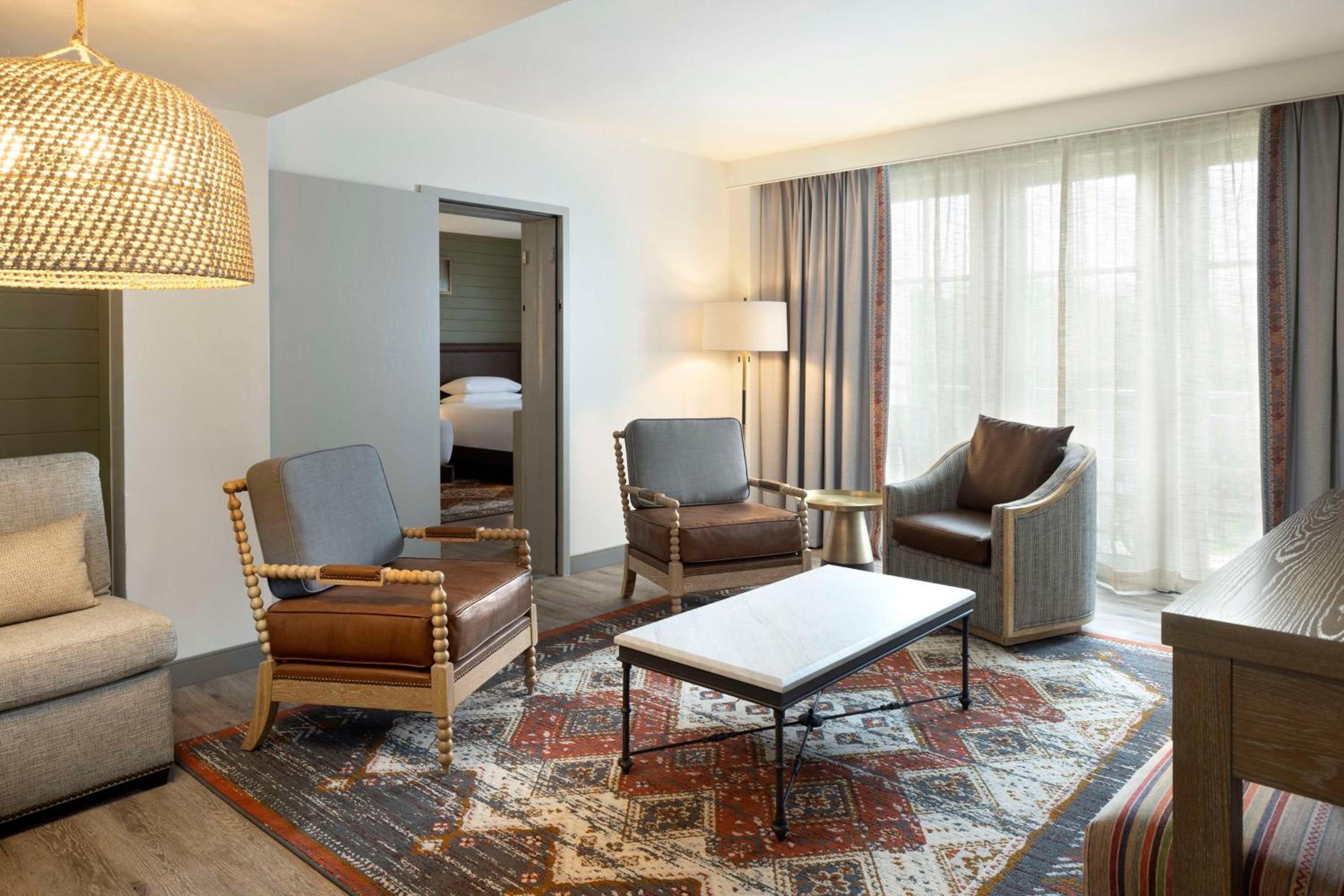 Hill Country Suite with Balcony - Photo 4