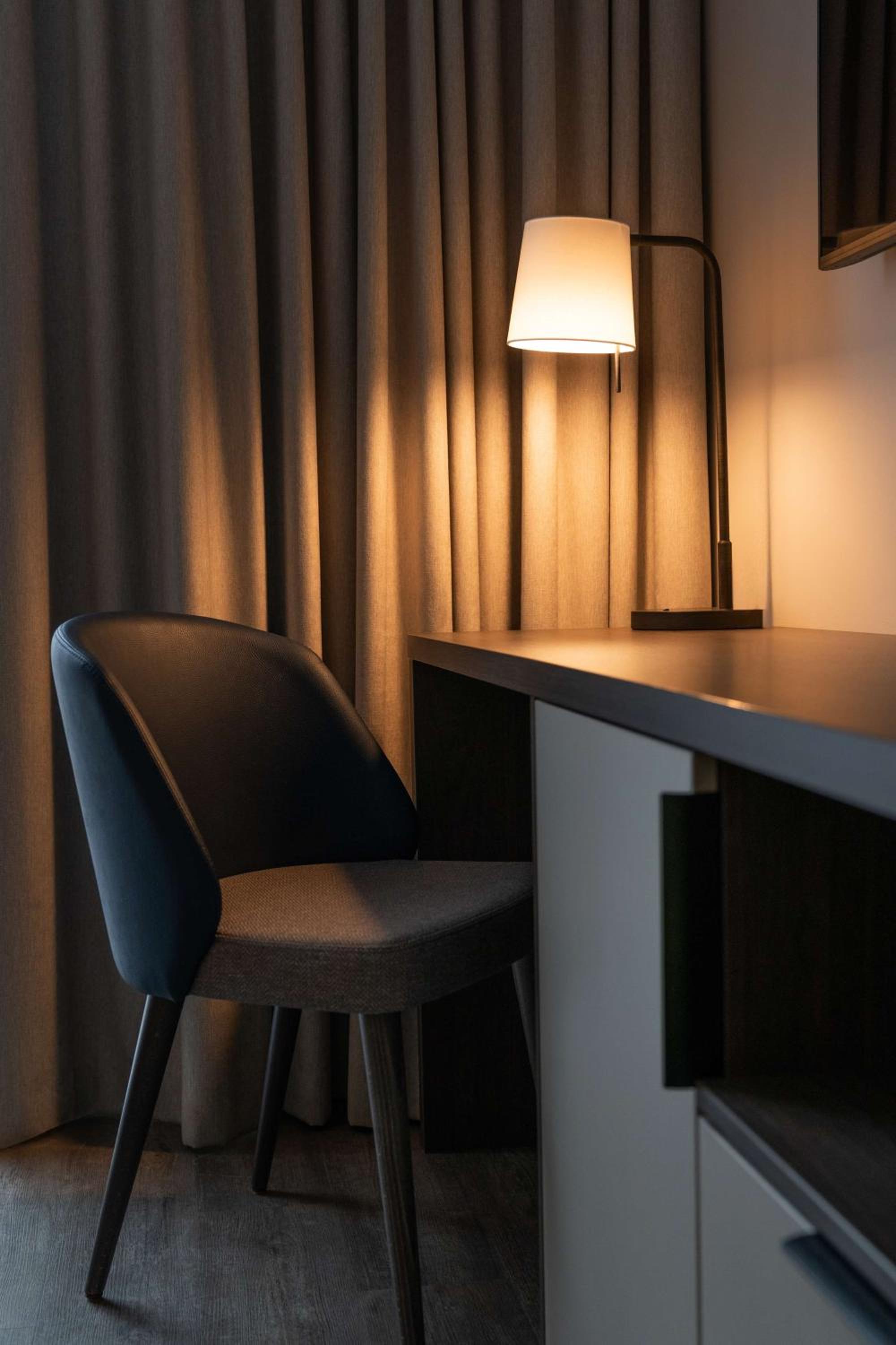 King Room with City View photo 2