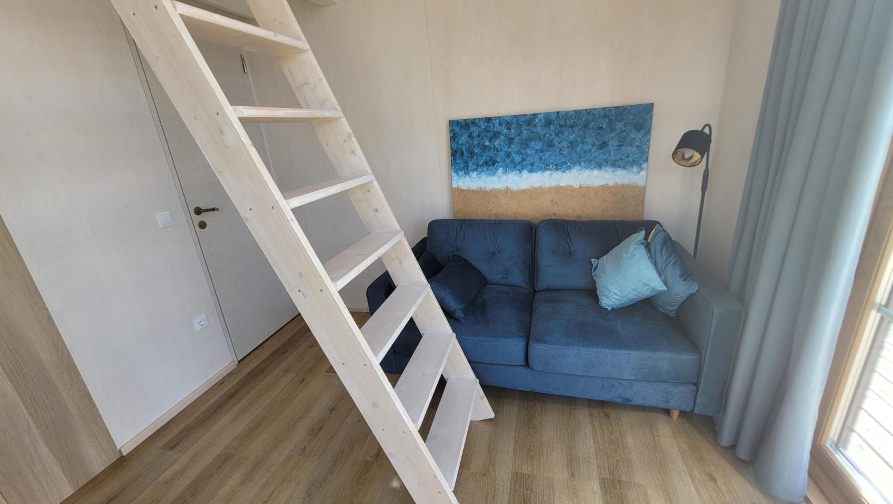 One-Bedroom House photo 2