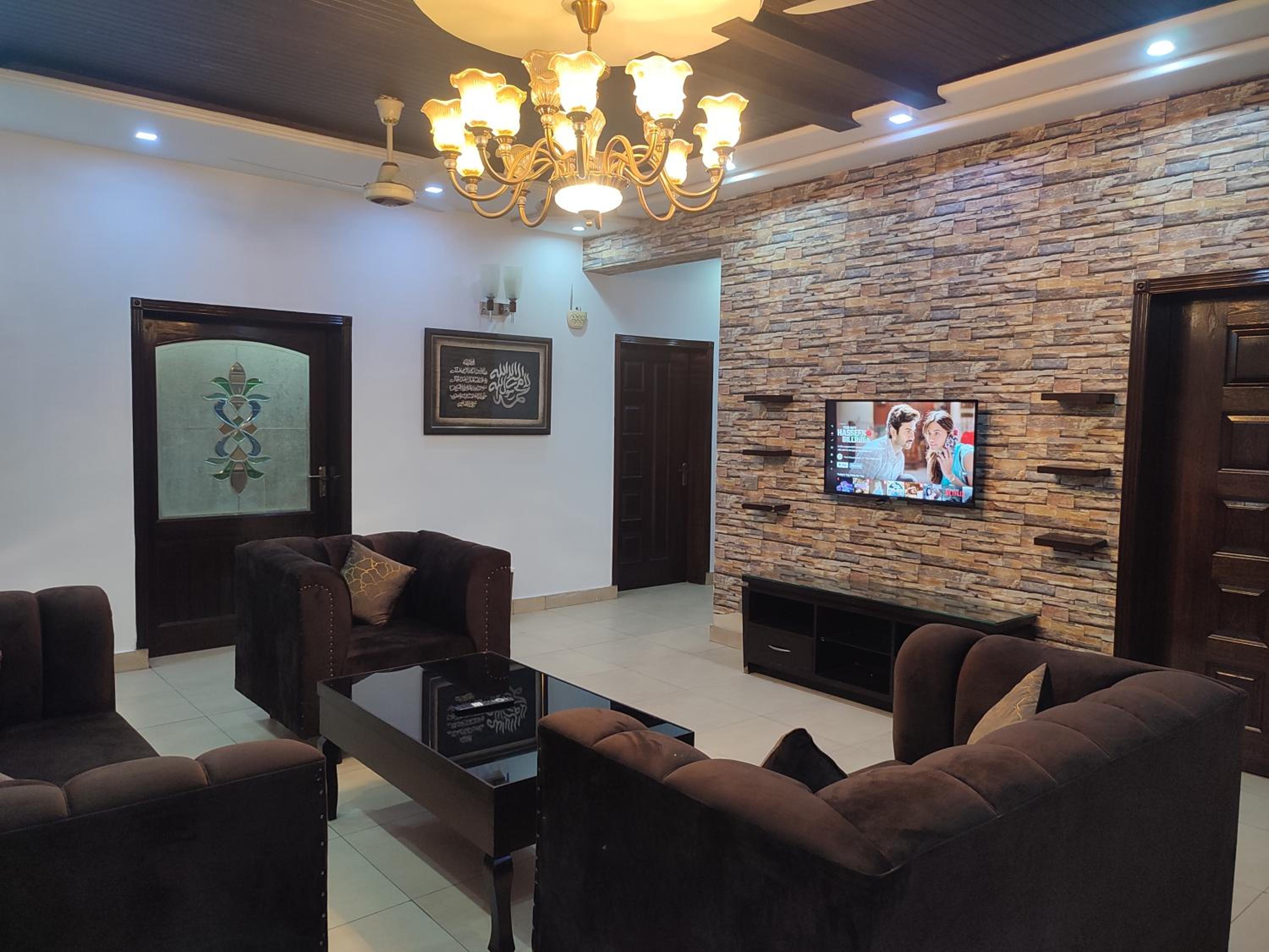 Four-Bedroom House photo 1