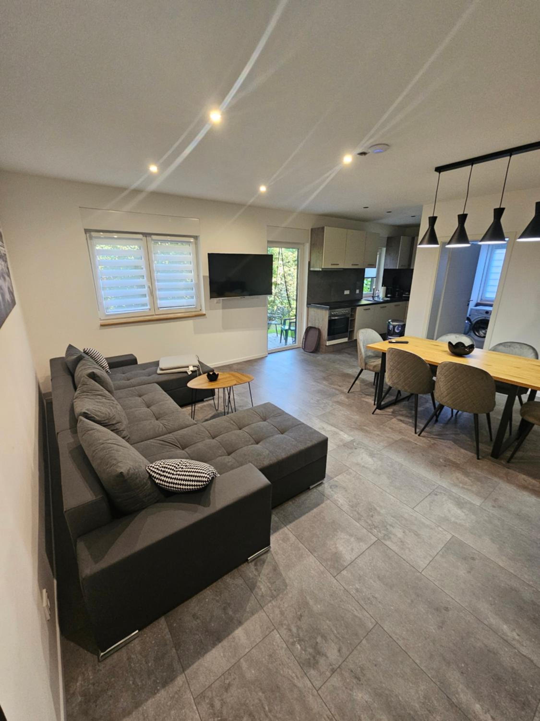 Apartment photo 1