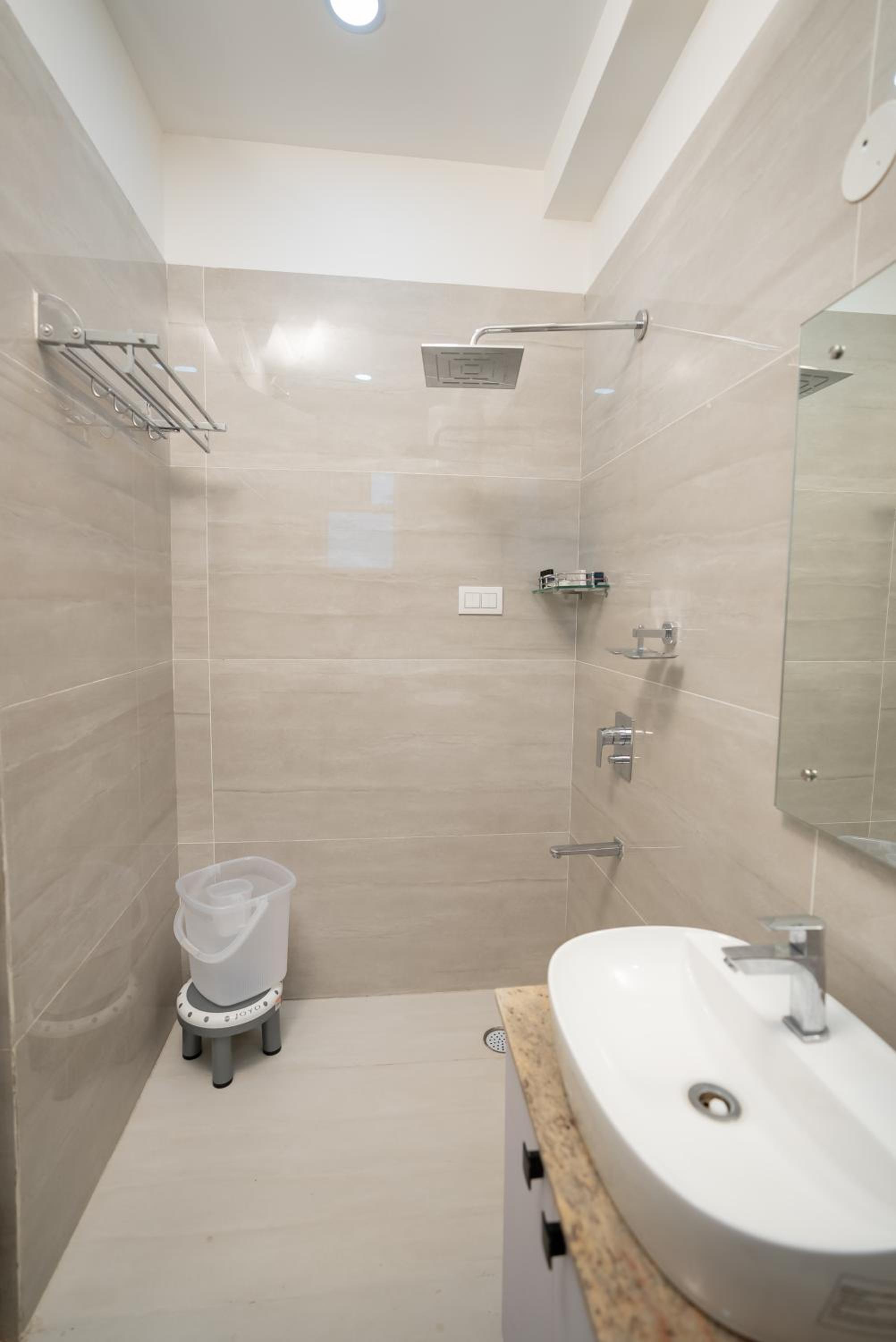 Three-Bedroom Suite - Photo 21