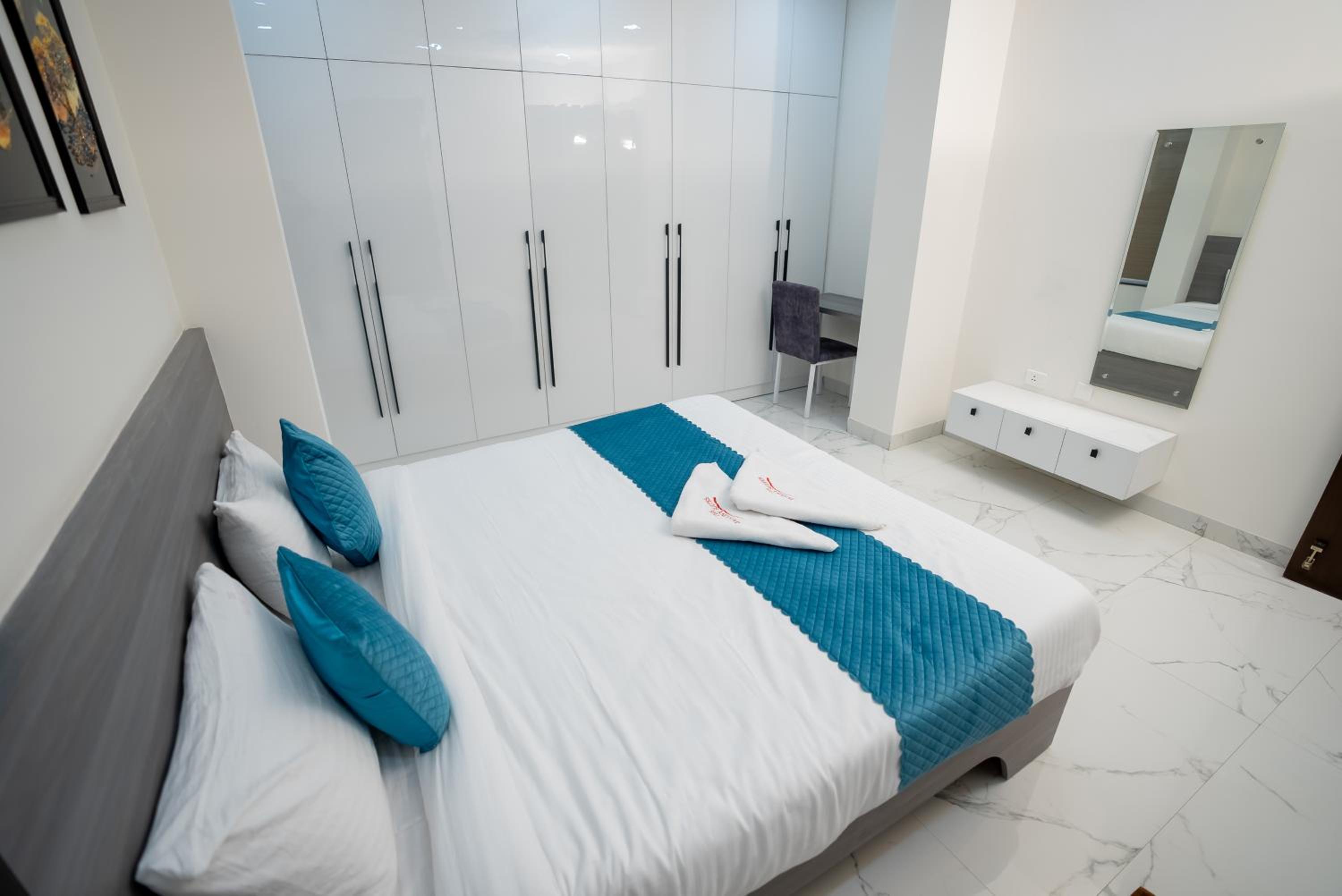Three-Bedroom Suite - Photo 1