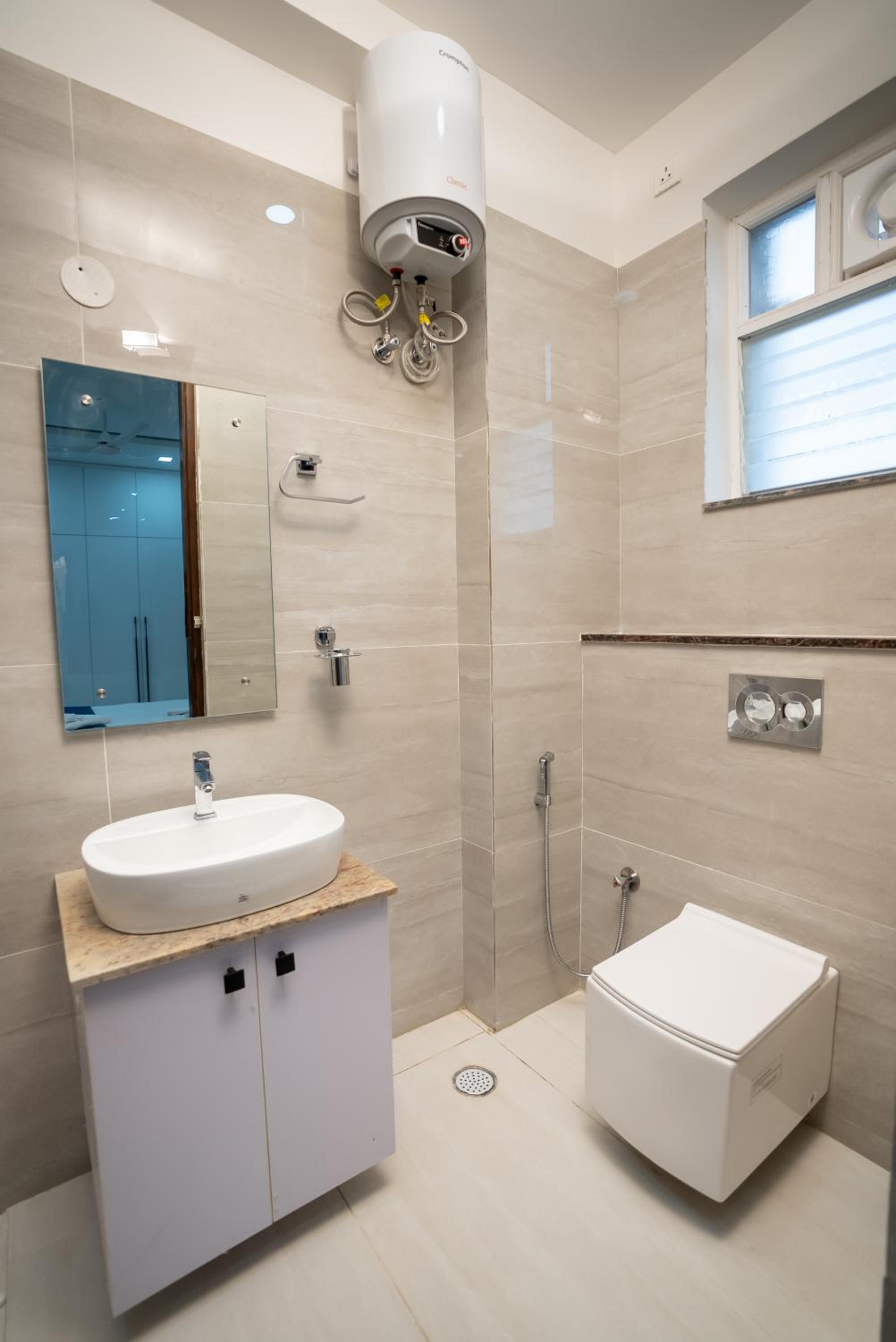Three-Bedroom Suite - Photo 13