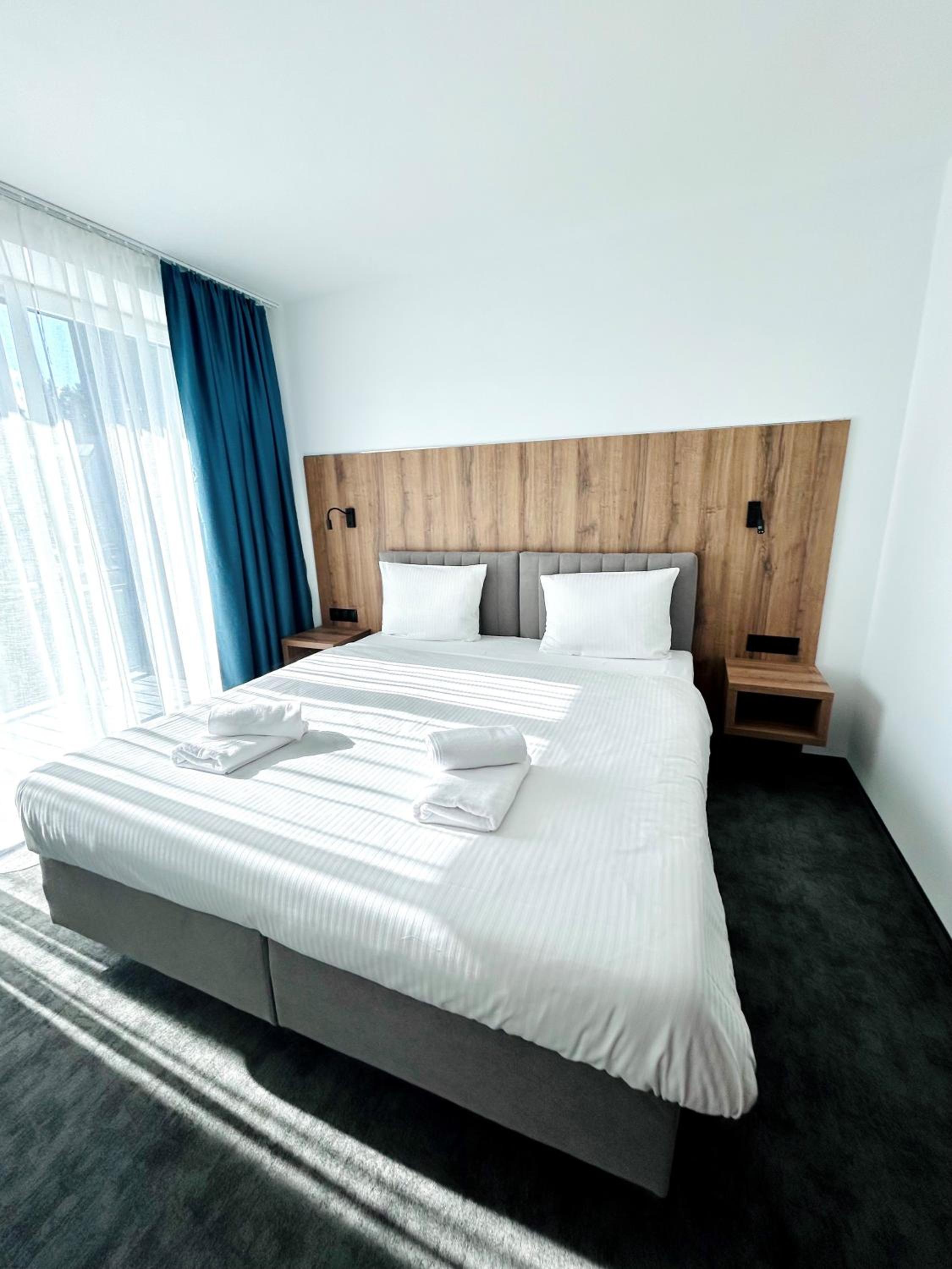 Superior Double Room - Photo 1