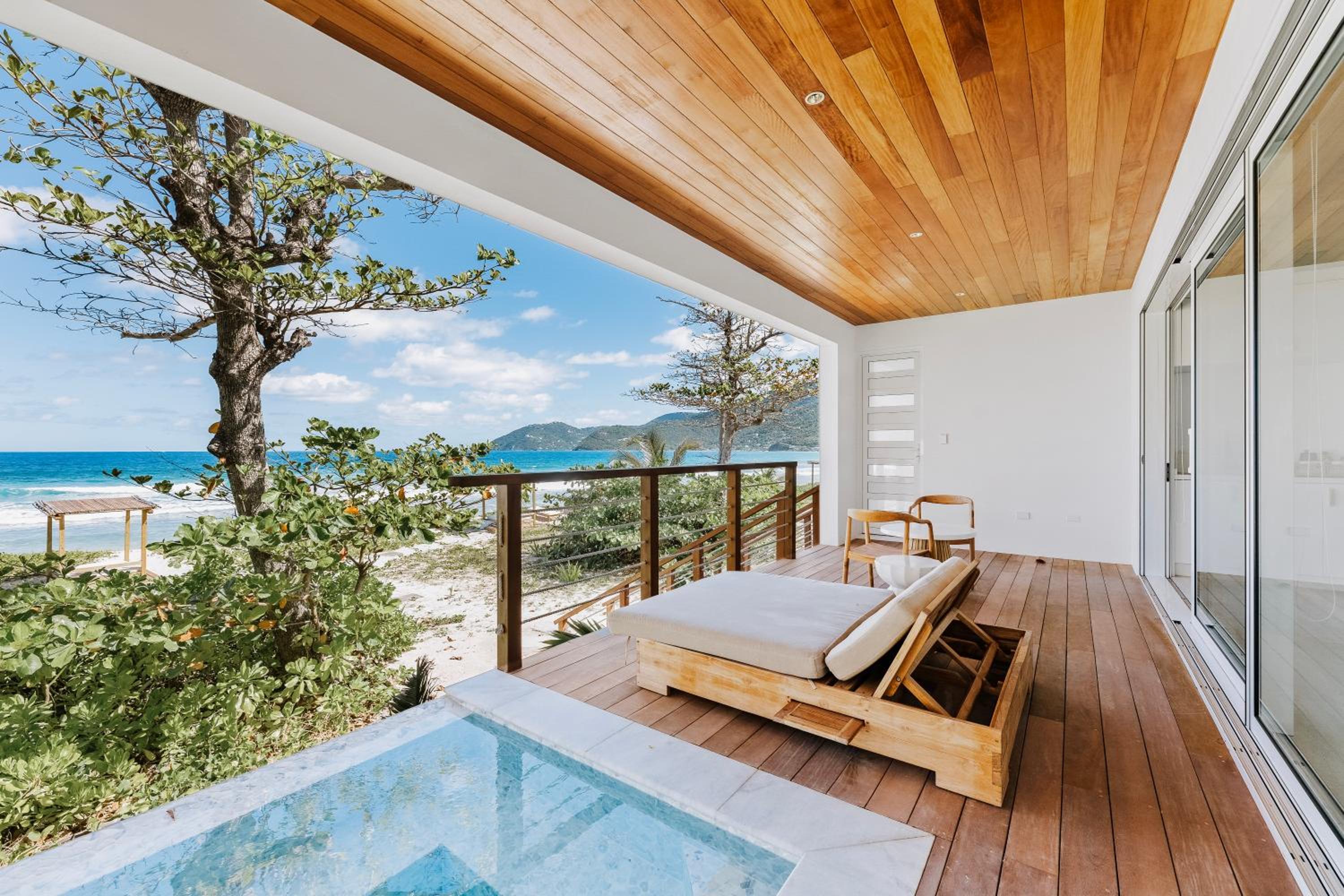 Beachside Villa photo 3