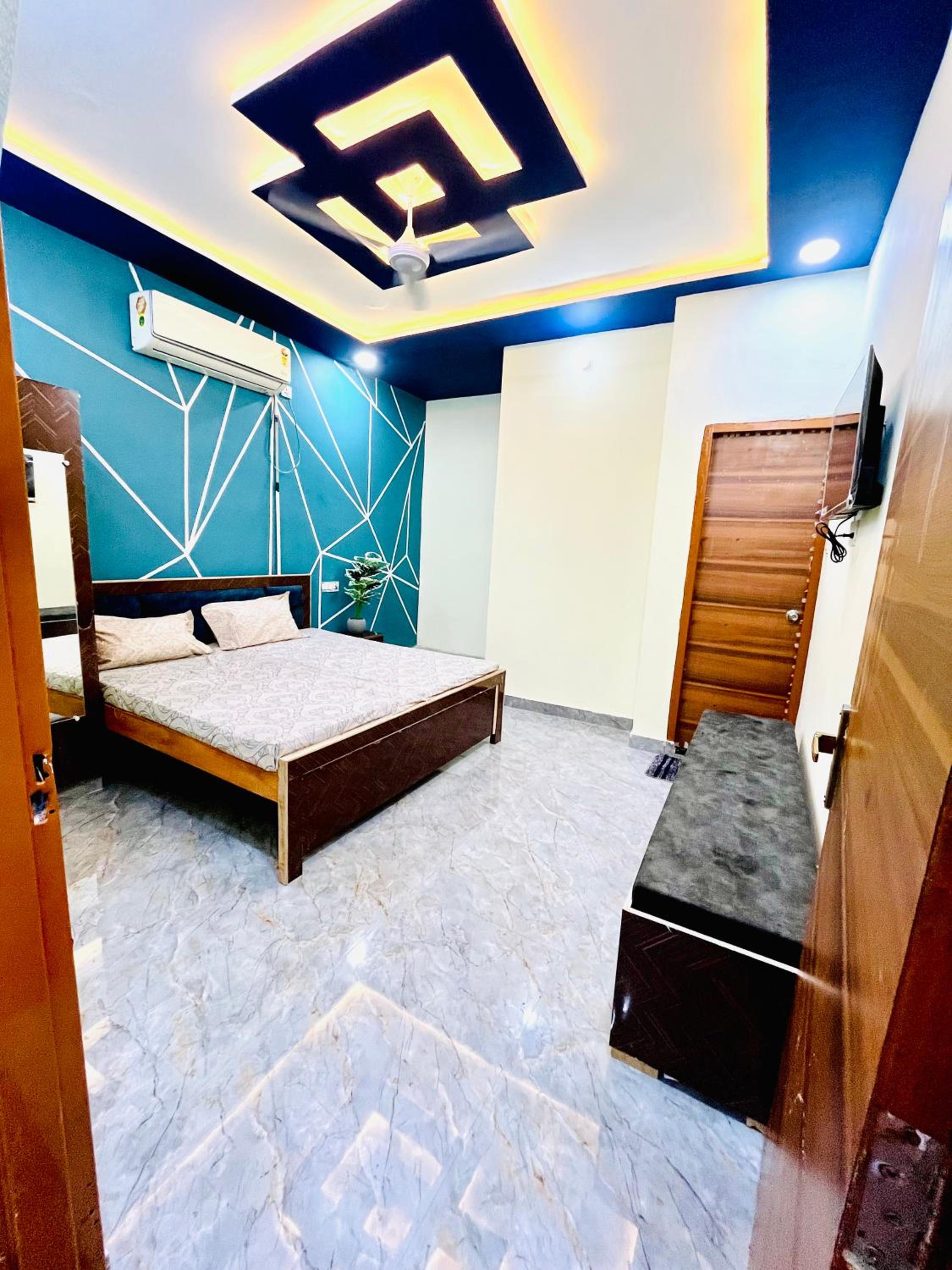 Double Room with Private Bathroom photo 1