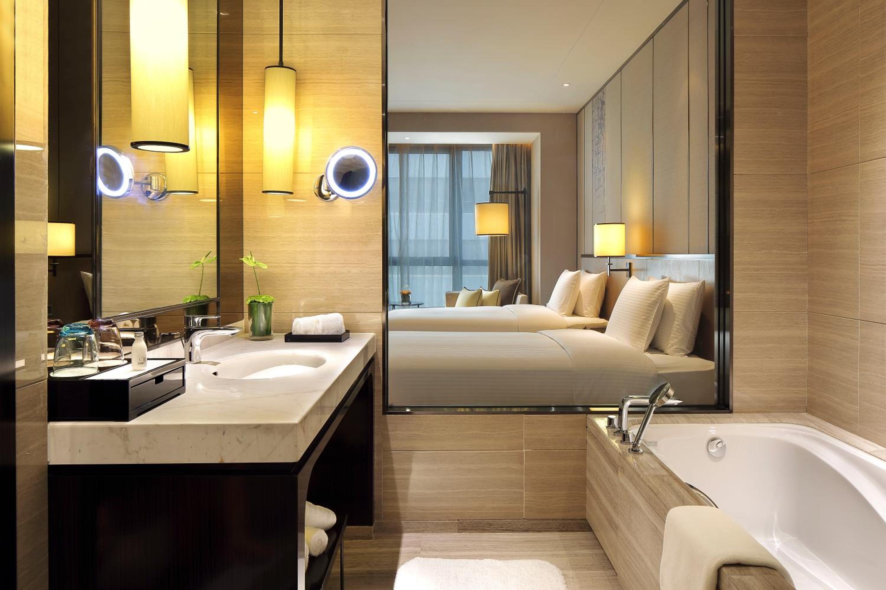 Grand Deluxe Twin Room photo 2