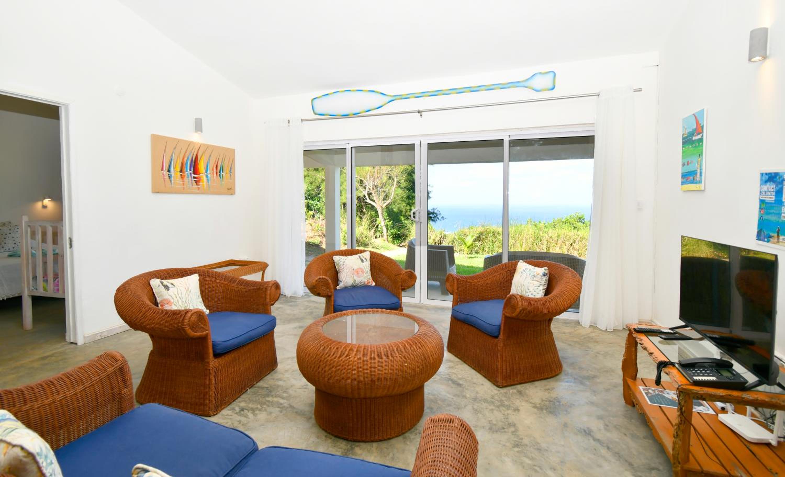 Three-Bedroom House photo 1