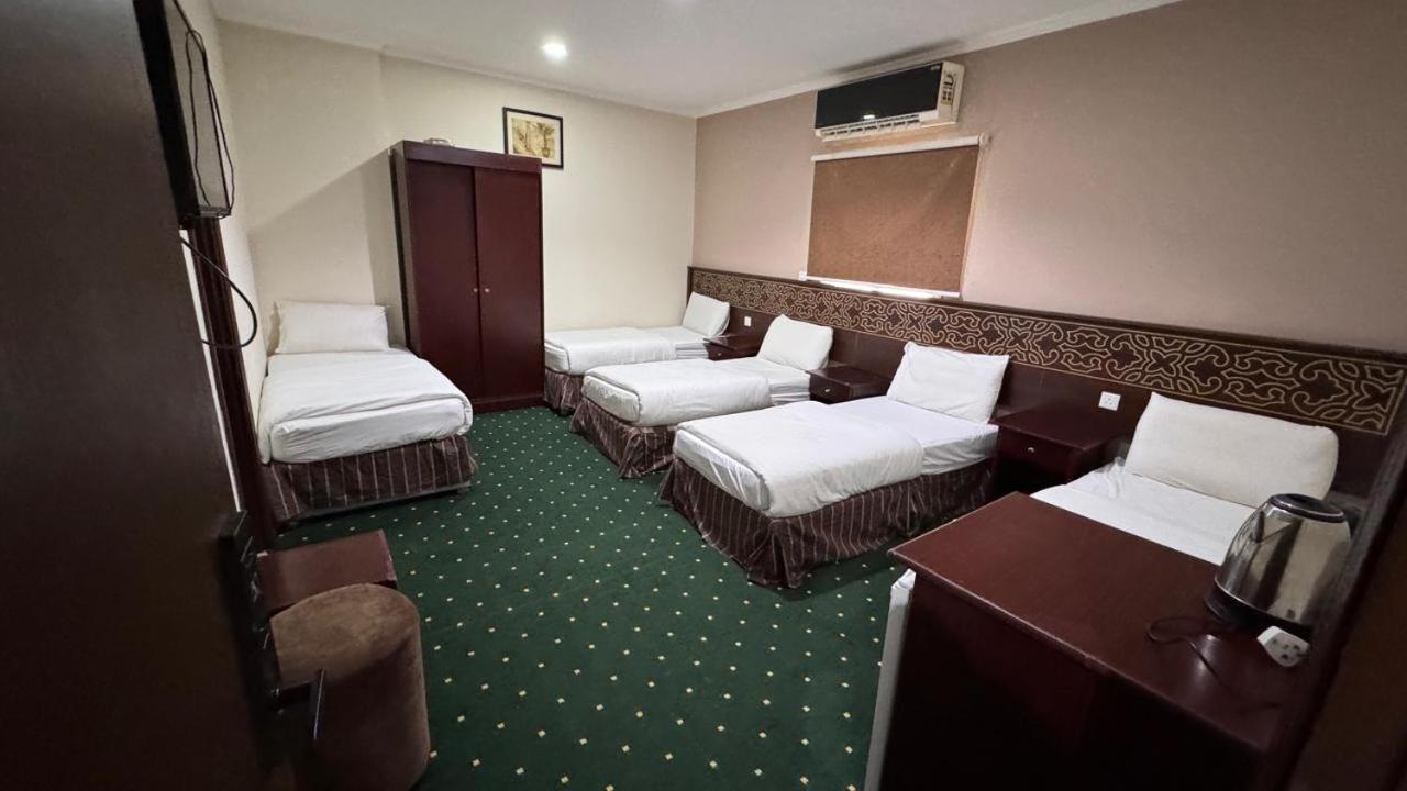 Economy Quadruple Room photo 1