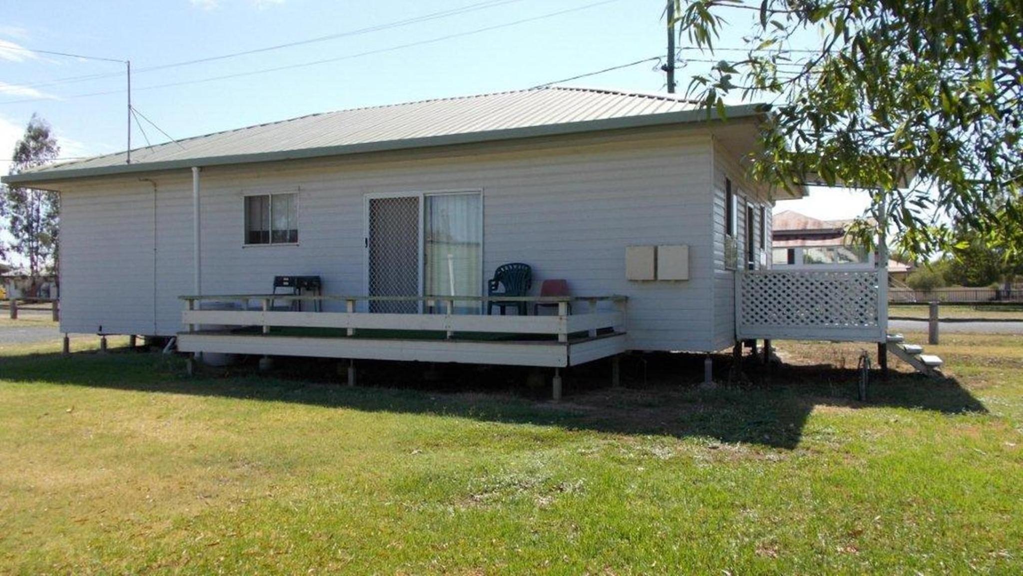 Three-Bedroom House photo 1