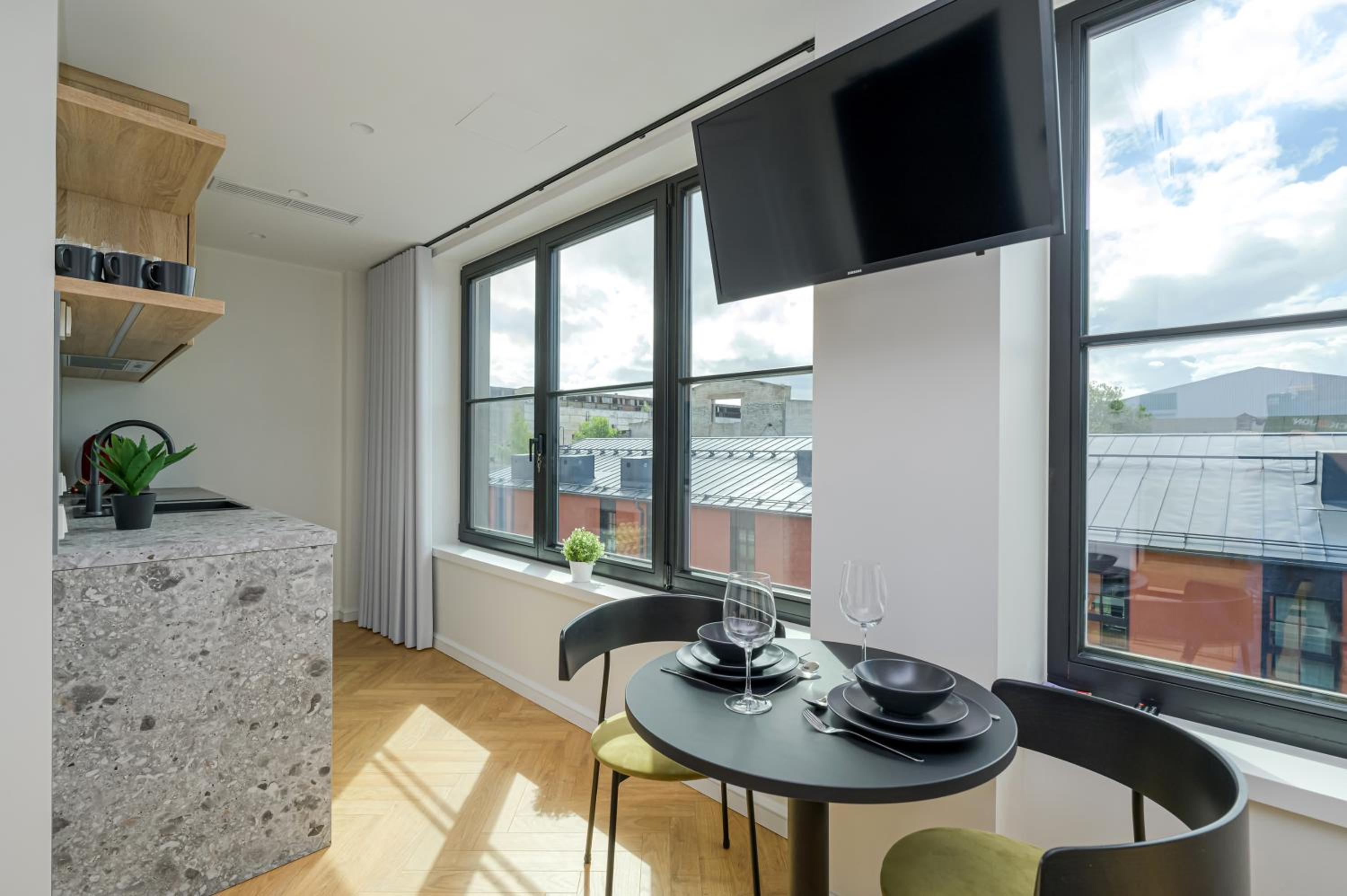 One-Bedroom Apartment with Garden View photo 3