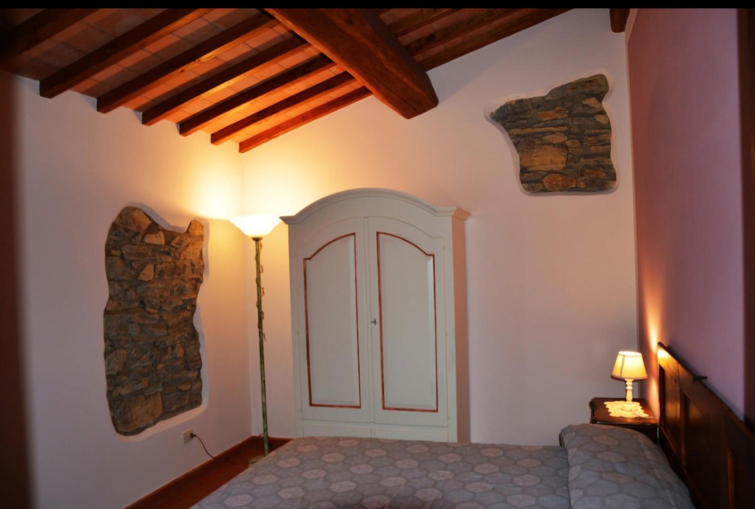 Double Room with Private Bathroom photo 3