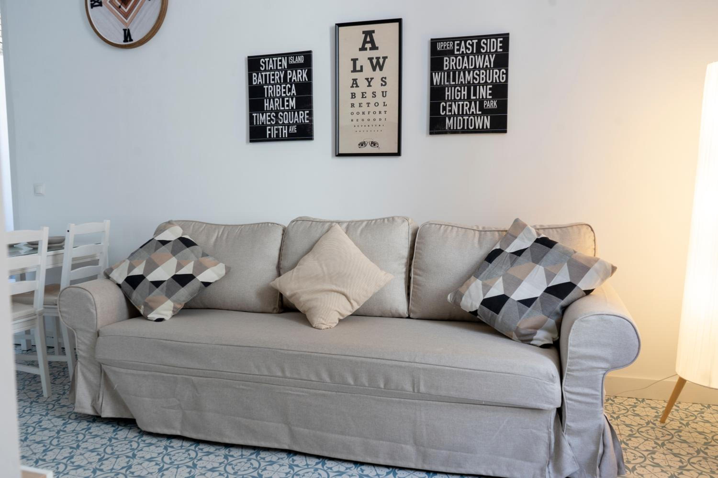 Apartamento de Dos Habitaciones con Terraza