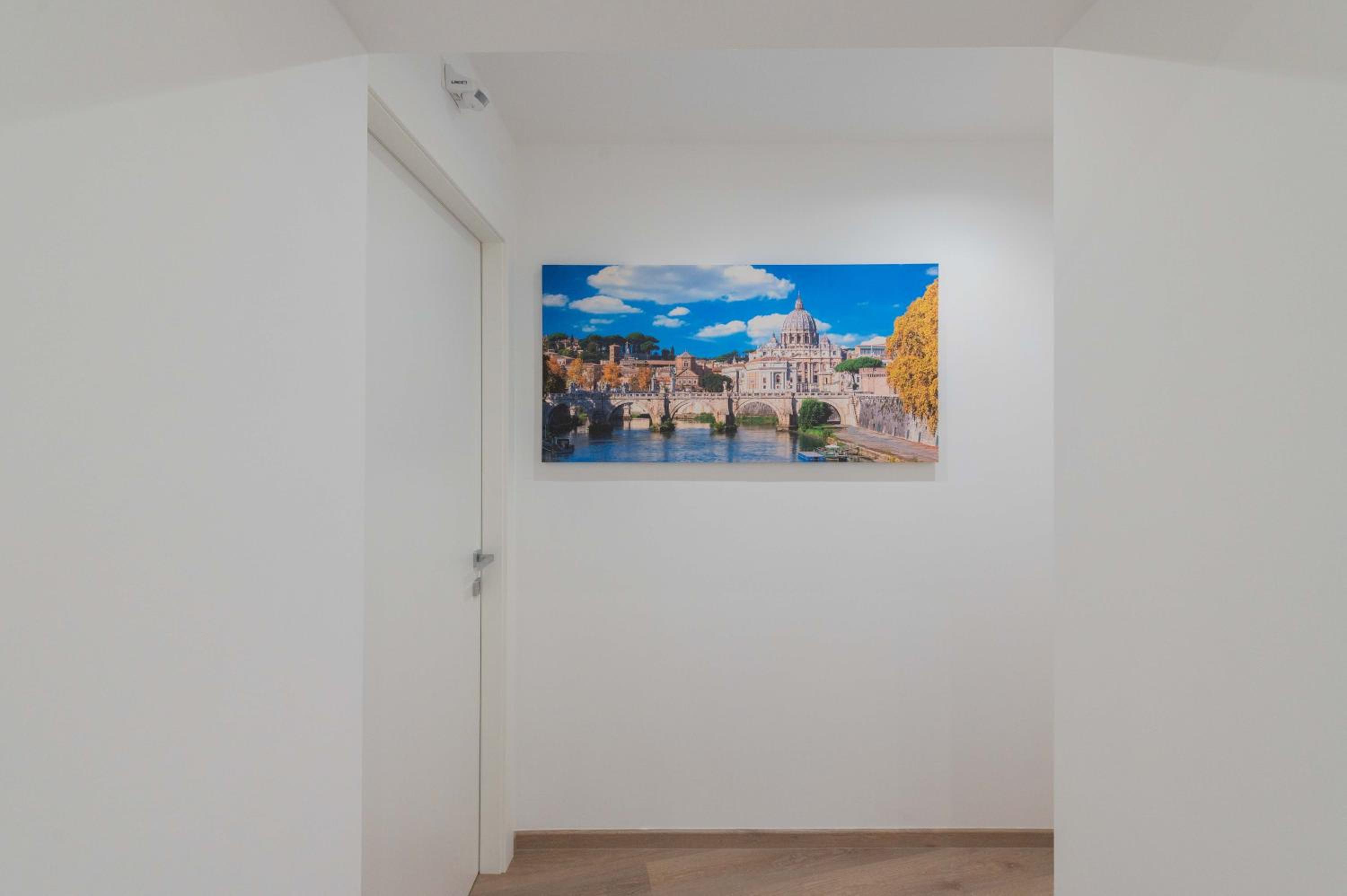 Superior Triple Room photo 2