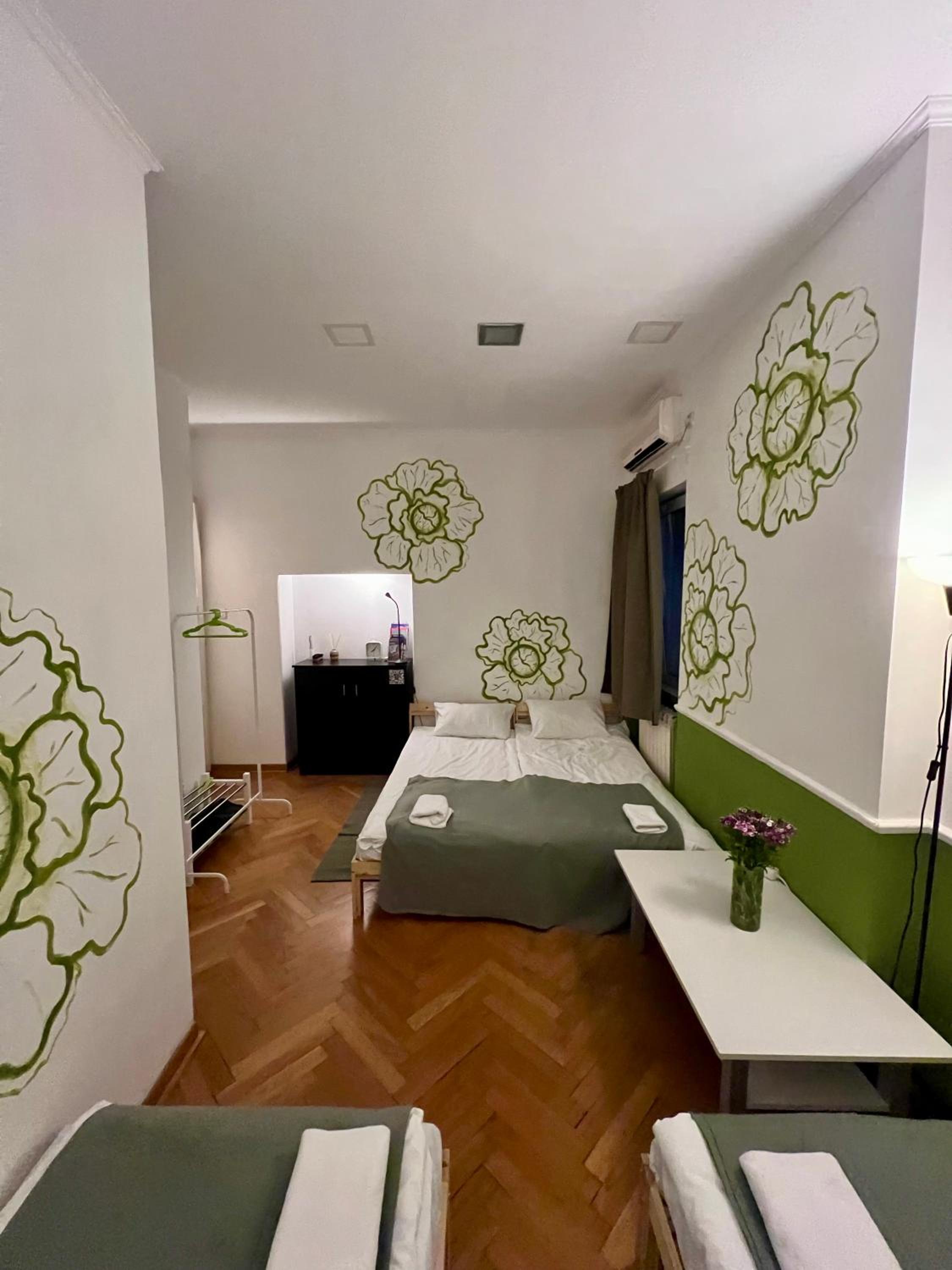 Apartment - Photo 4