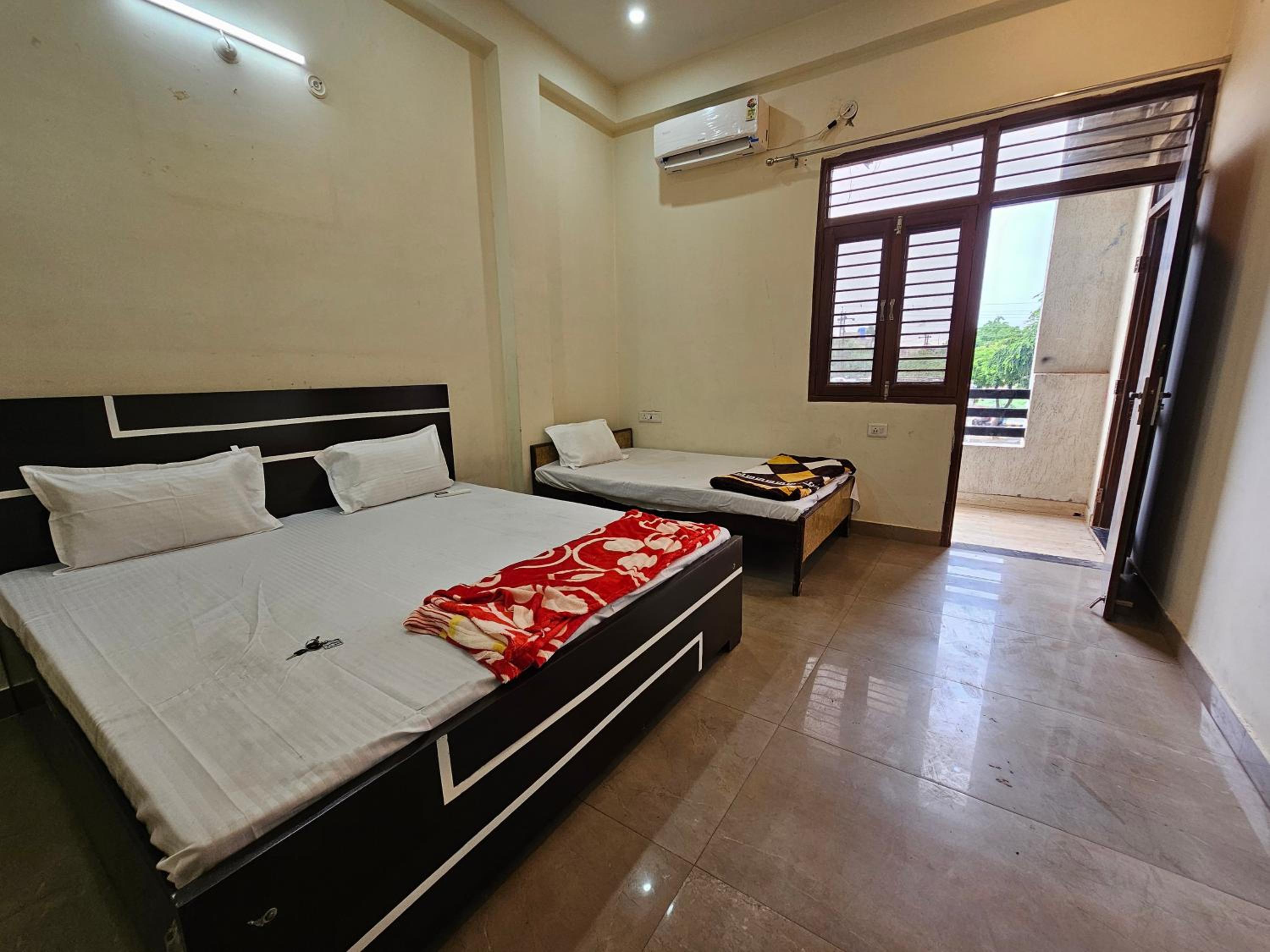 King Room