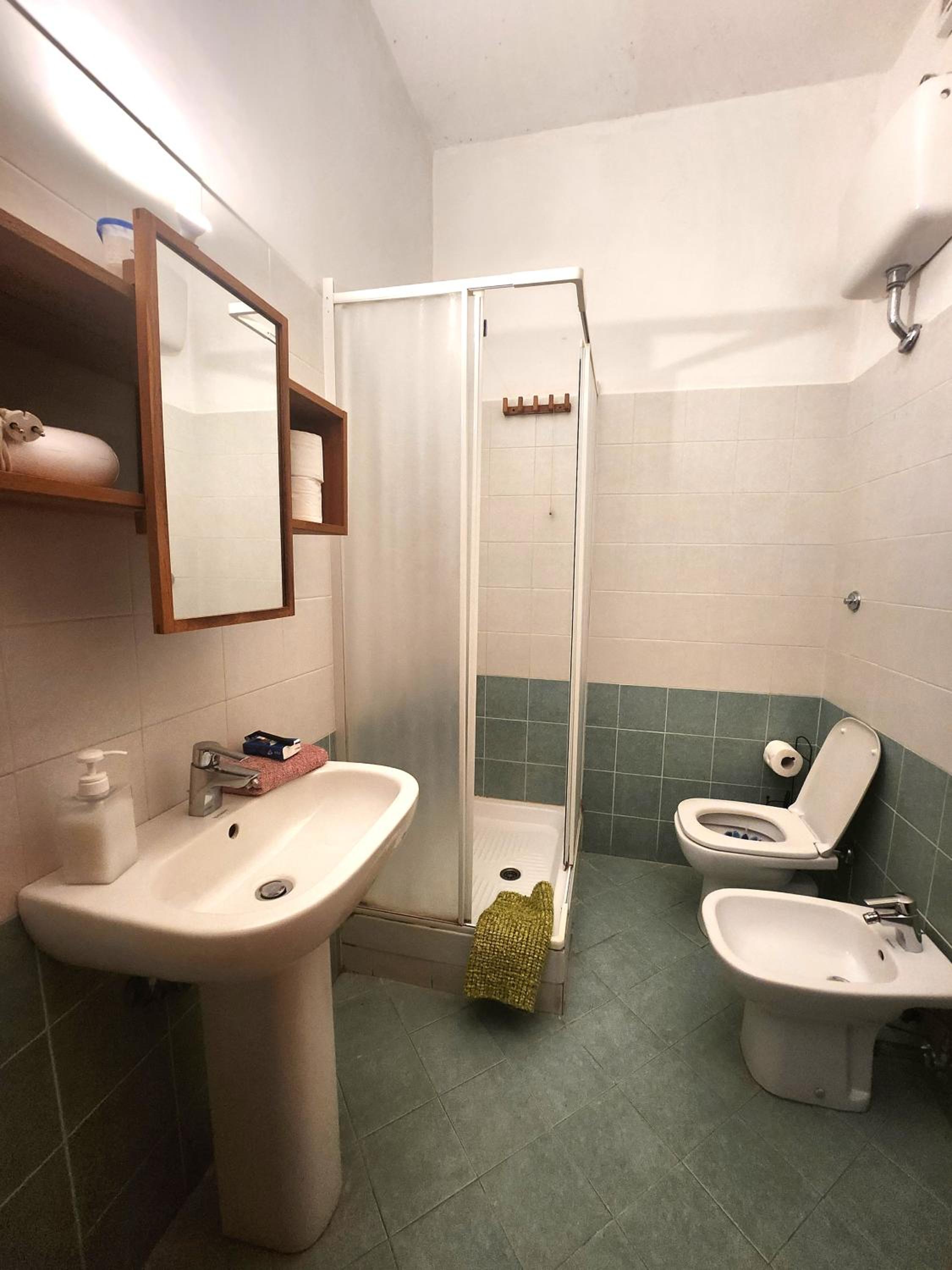 Double Room with Private External Bathroom photo 2