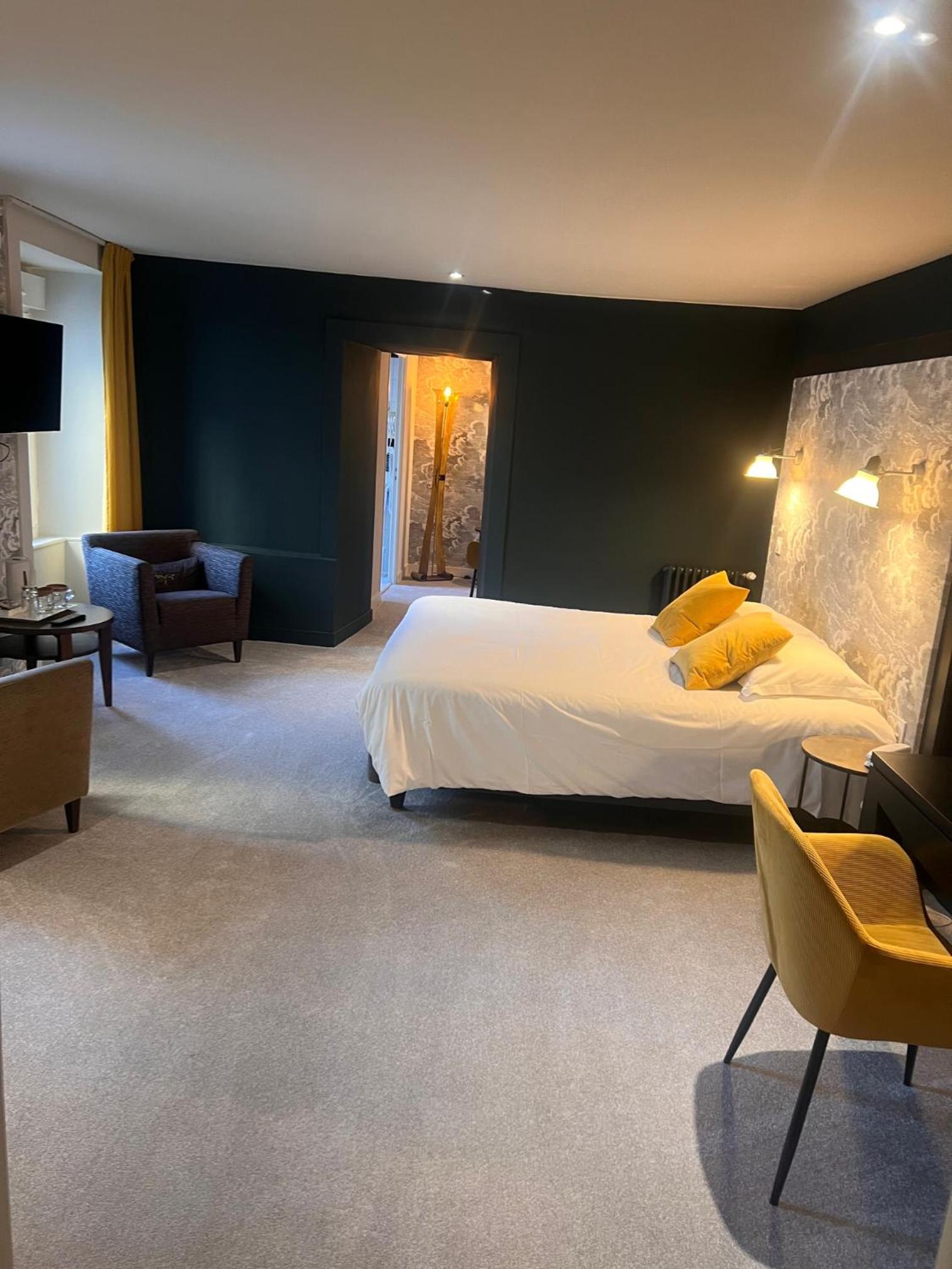 Triple Room - Photo 5