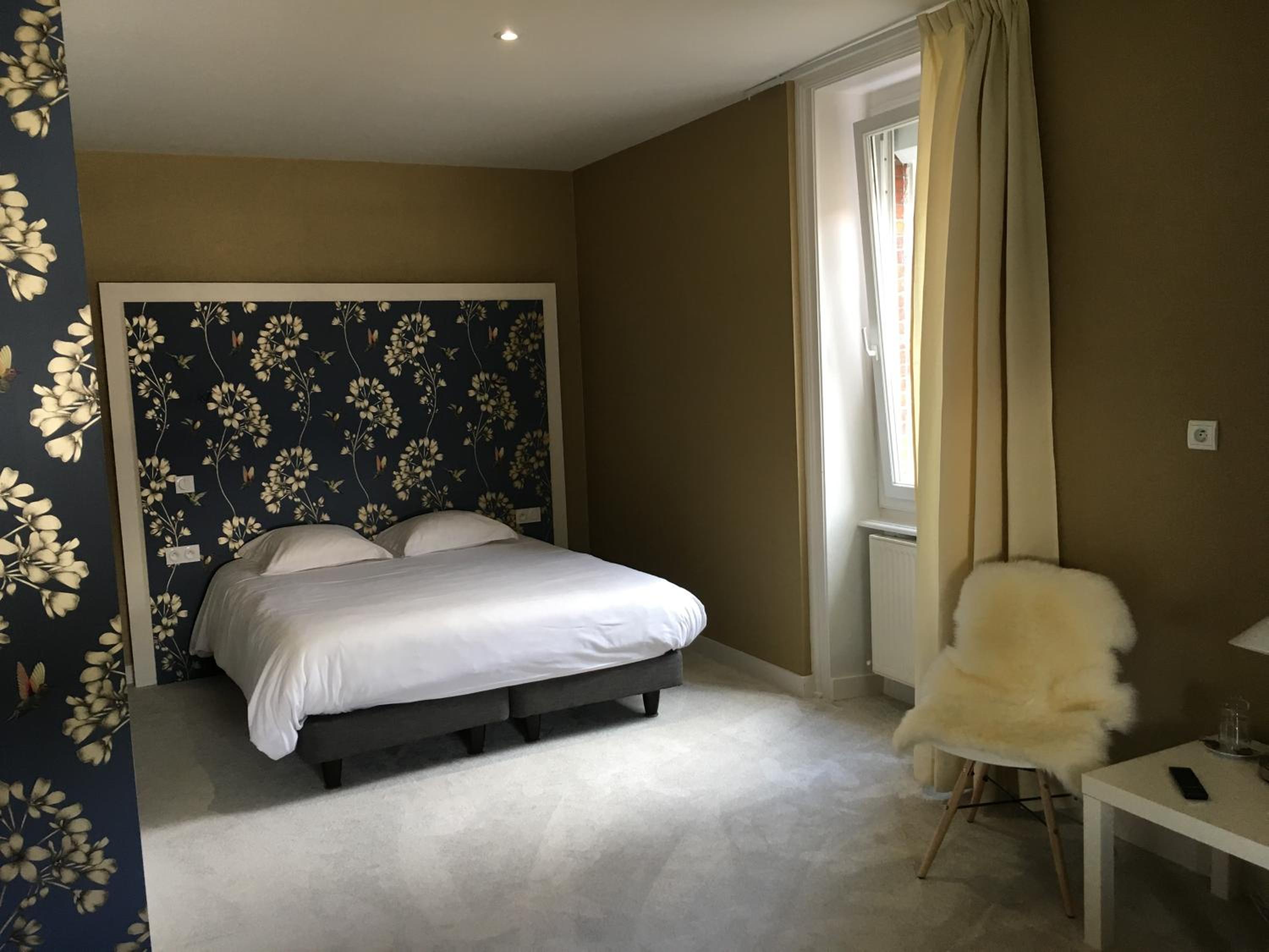 Double Room - Photo 2