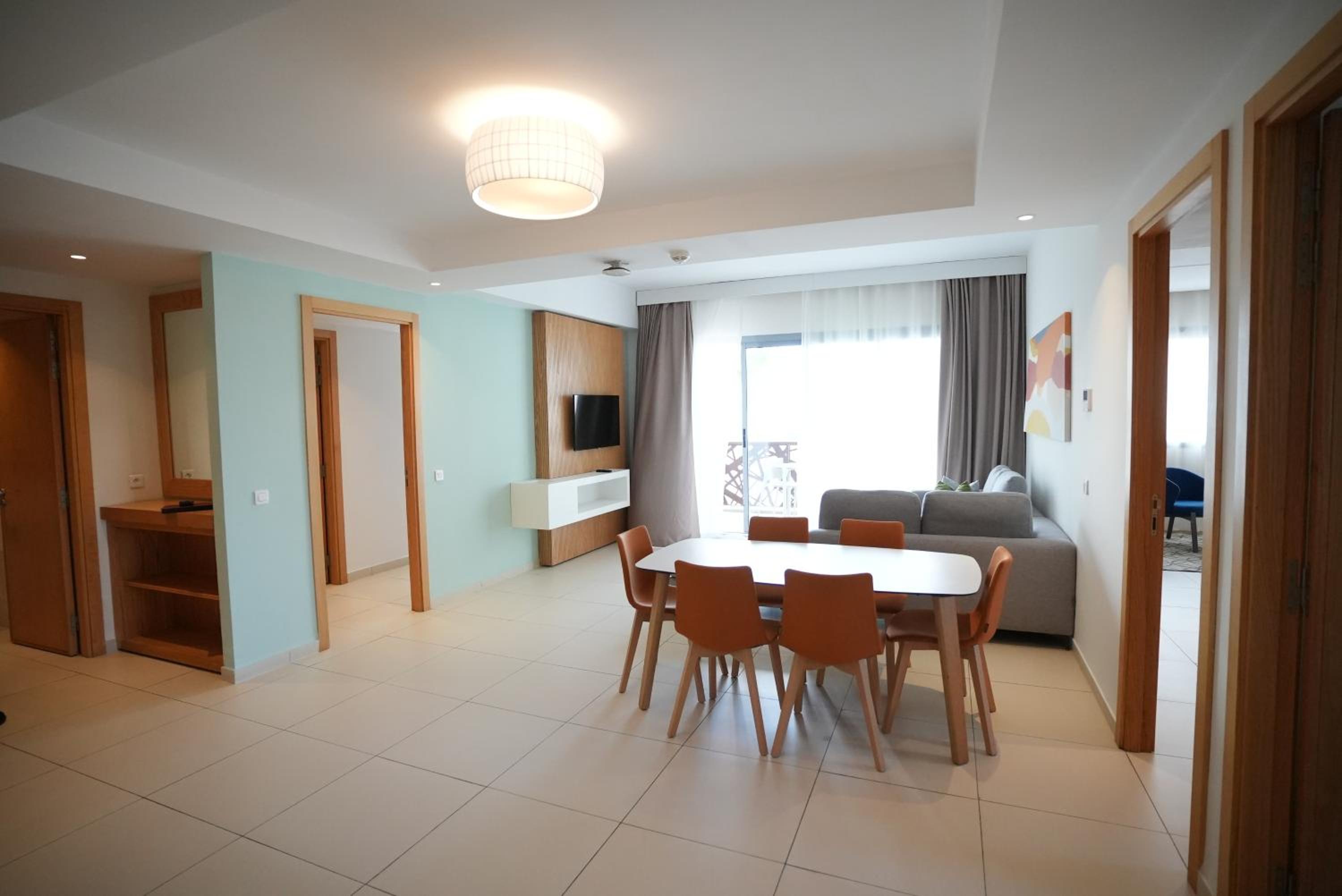 Three-Bedroom Apartment - Photo 14