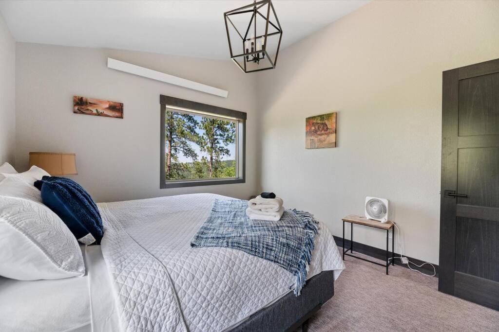 Four-Bedroom House photo 1