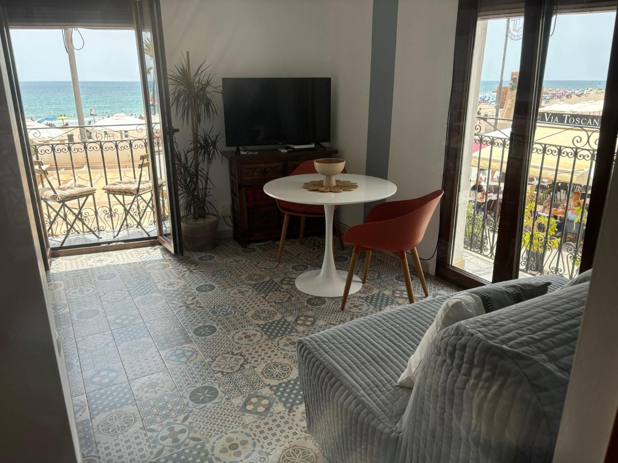 Apartamento con vista al mar