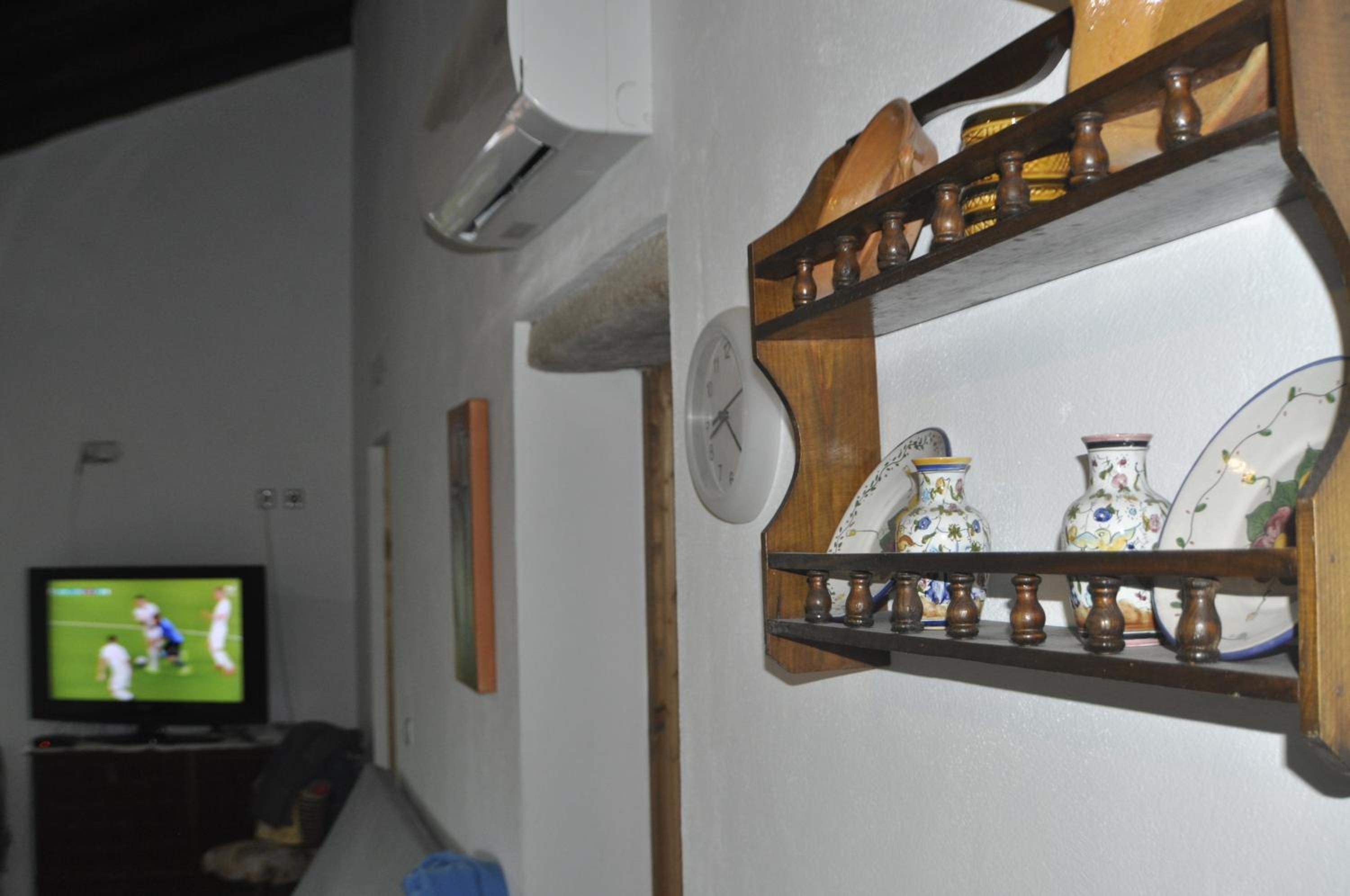 Apartment with Terrace photo 2