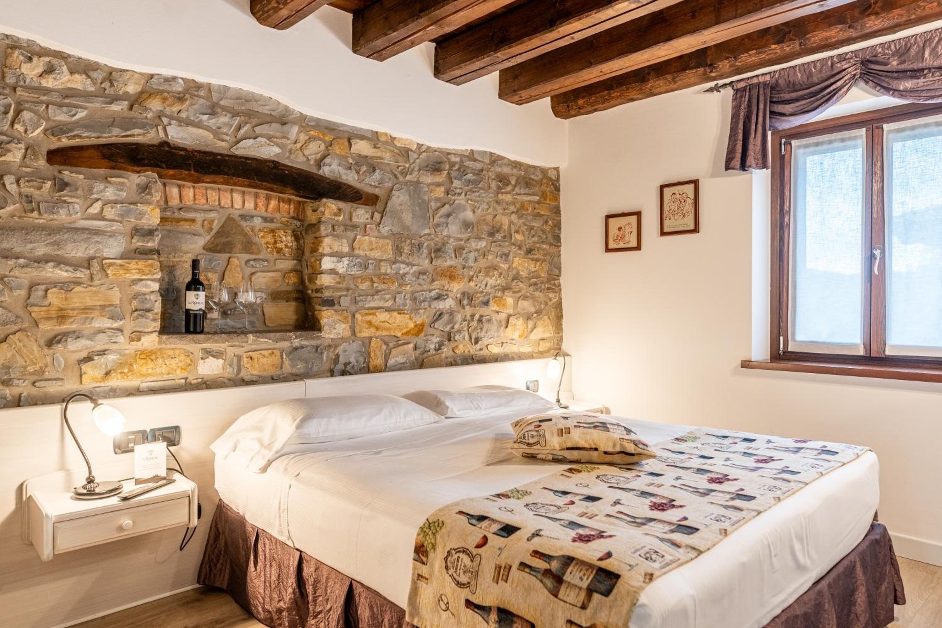 Double Room with Extra Bed photo 3