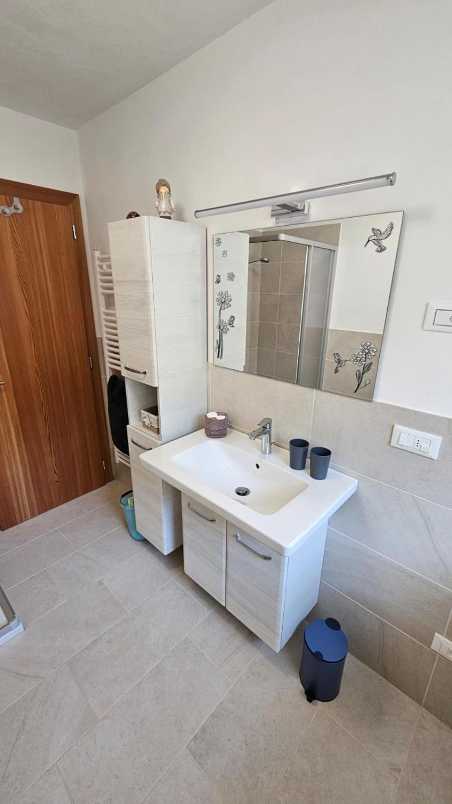 Two-Bedroom Apartment with Balcony photo 3