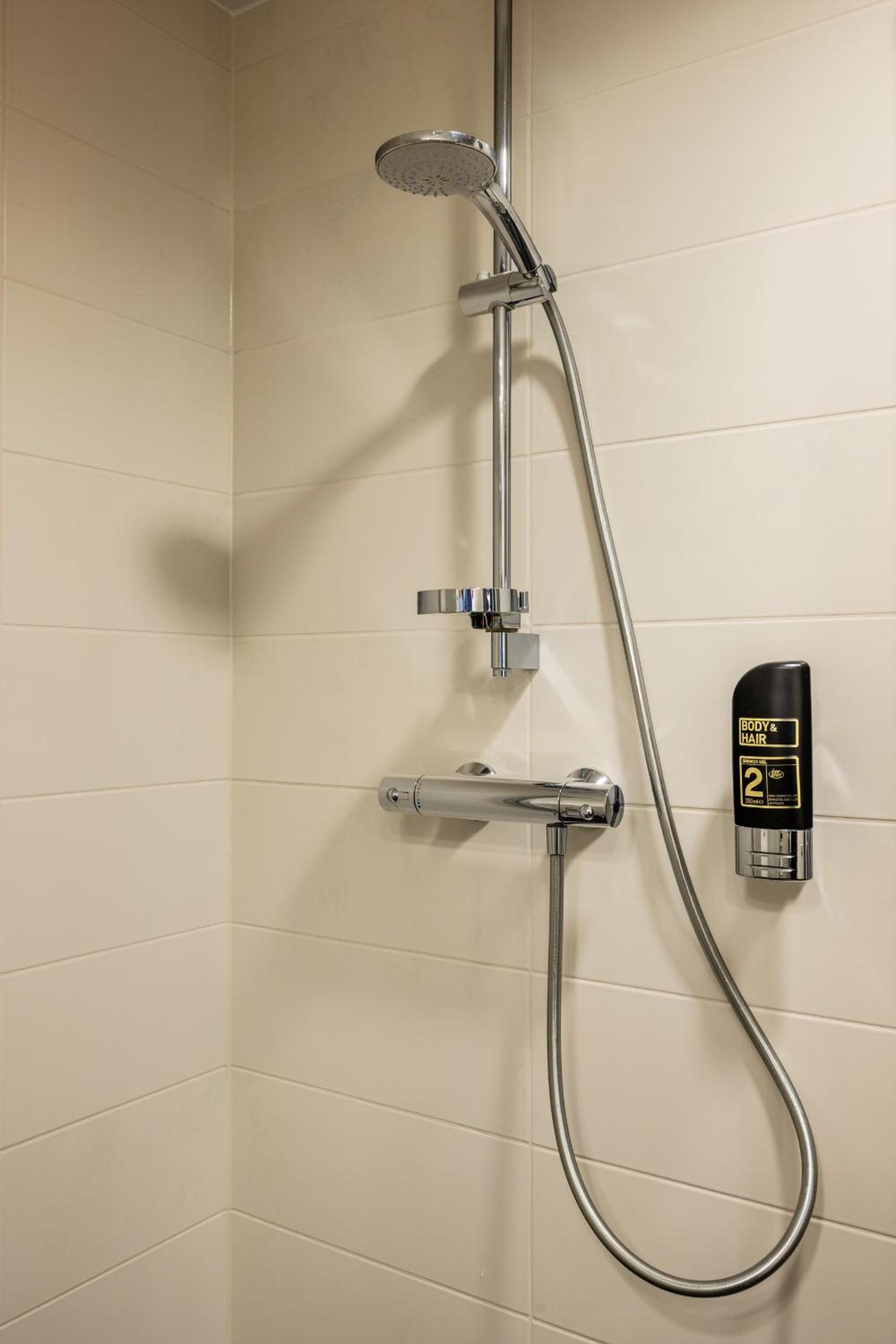 Superior Twin Room photo 2