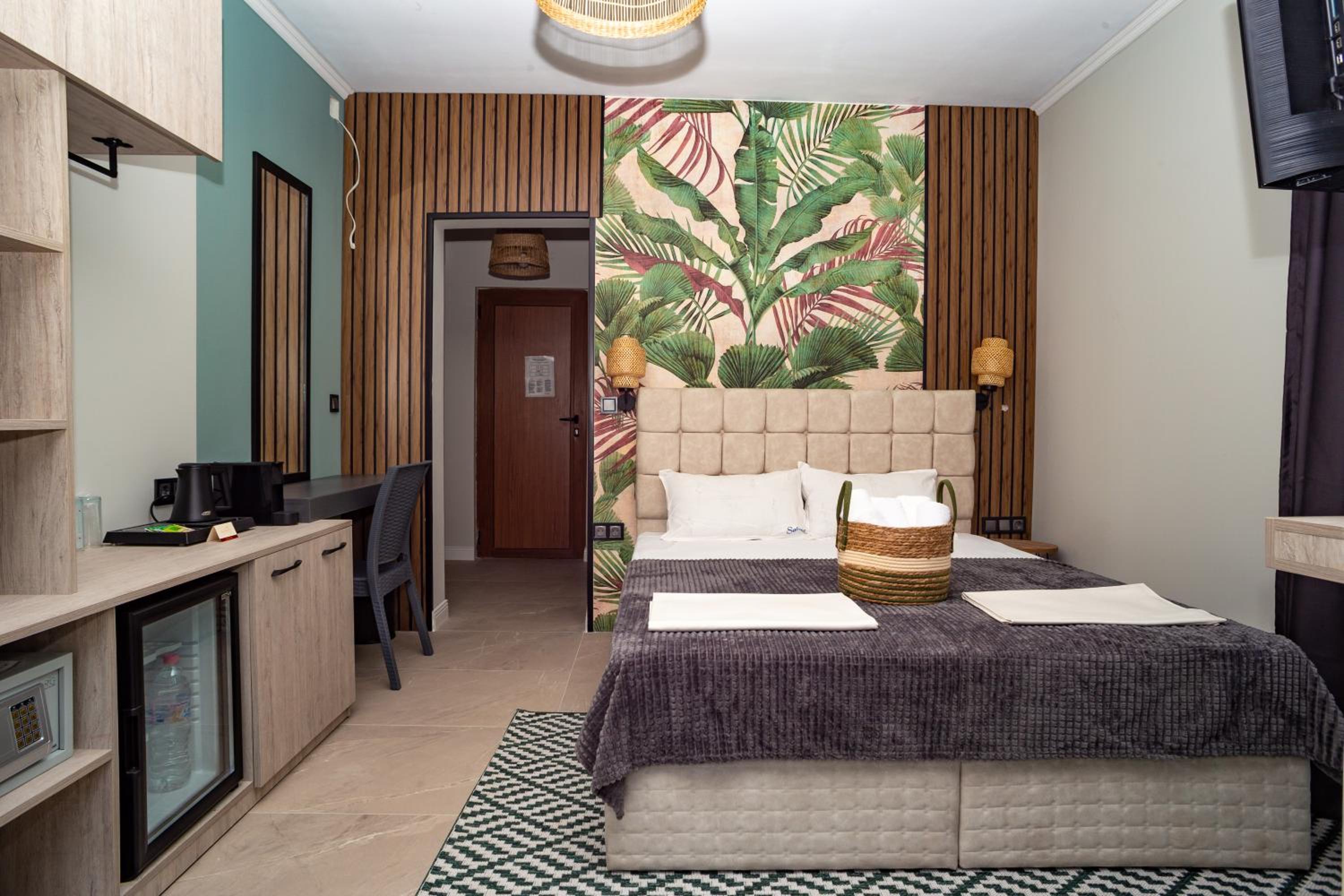 Double Room - Ground Floor photo 3