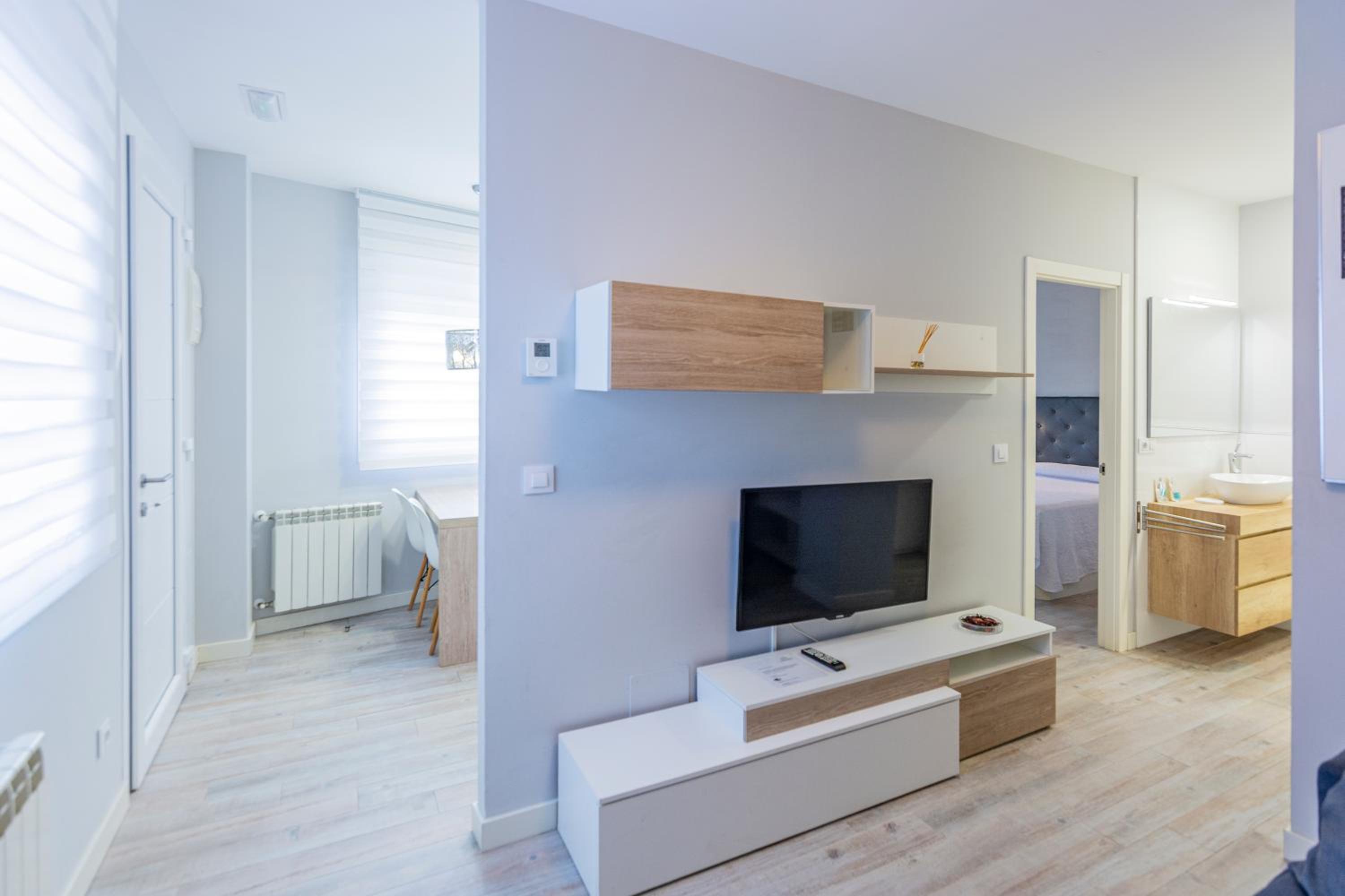Apartment - Ground Floor photo 2