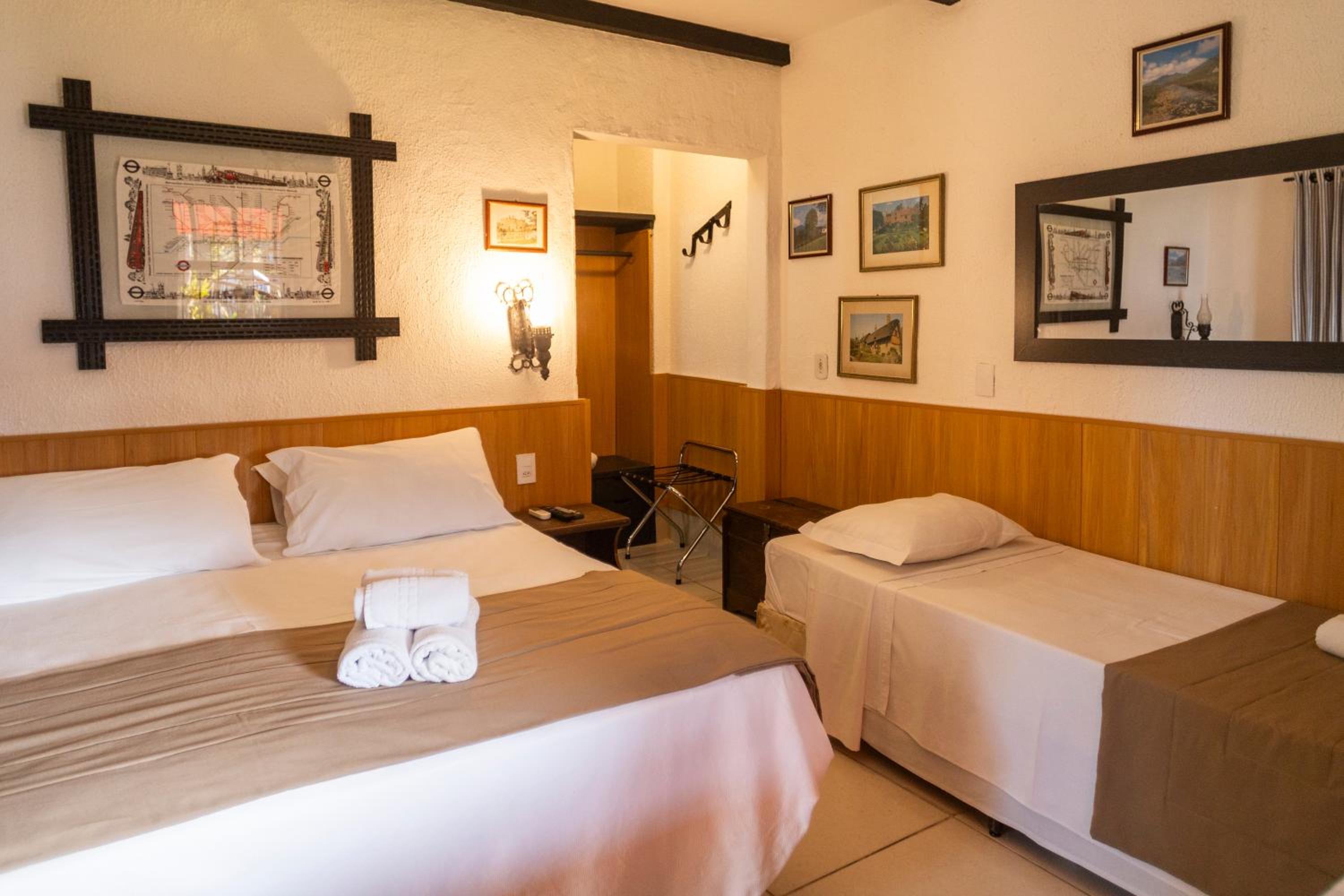 Standard Triple Room photo 3