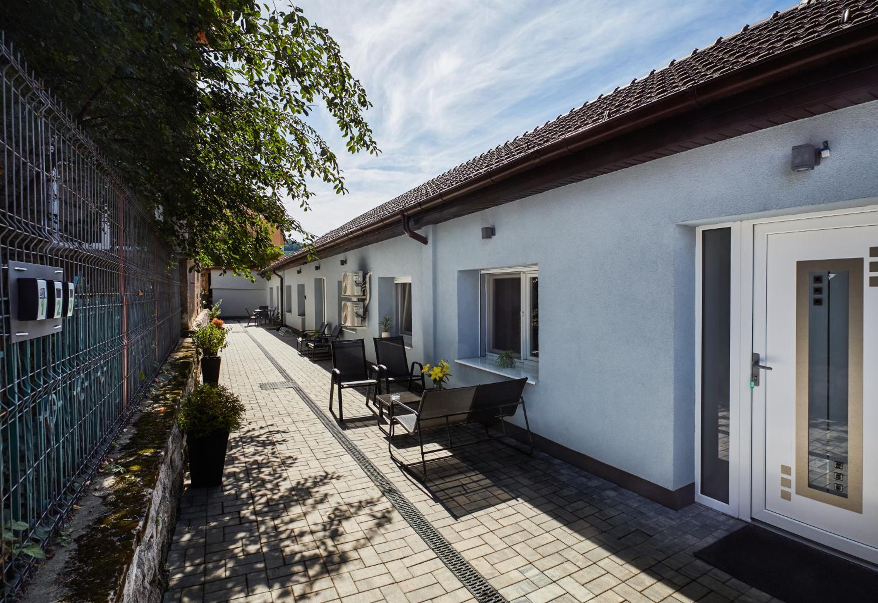 Studio with Terrace - Photo 49