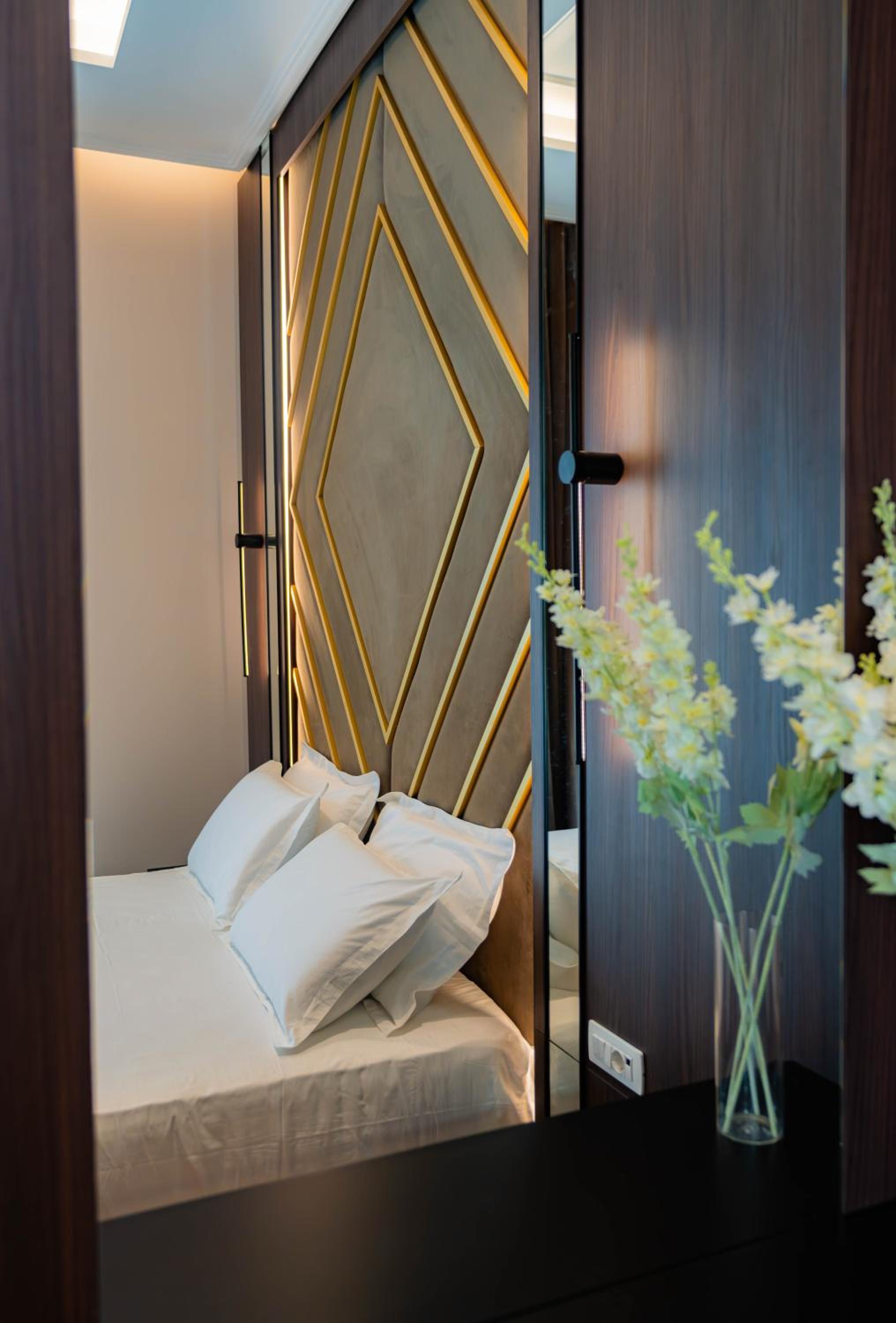 Superior Double or Twin Room with Lake View