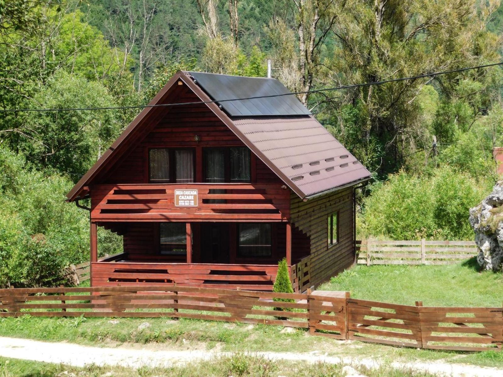 Villa - Photo 2