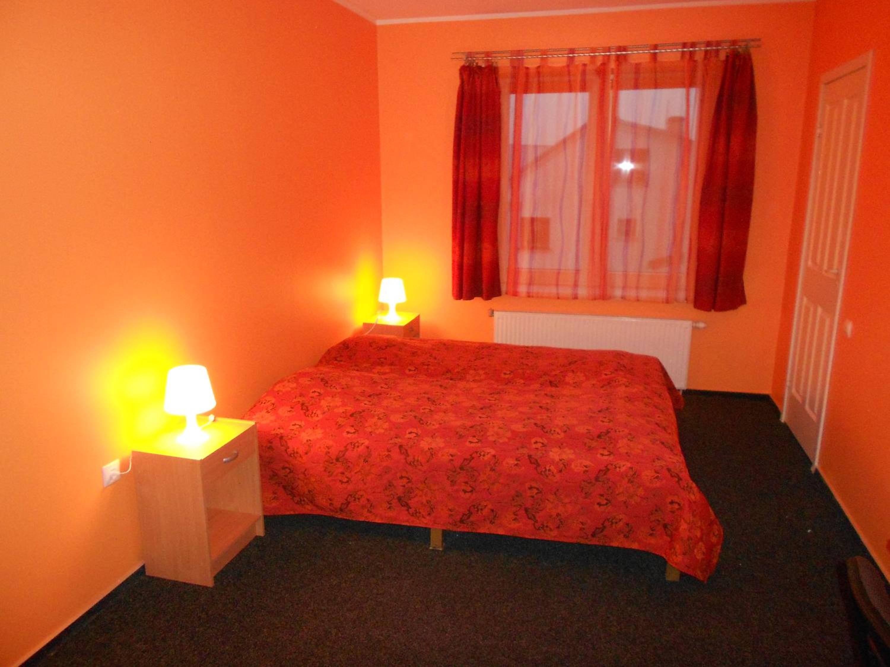 Double or Twin Room - Photo 12