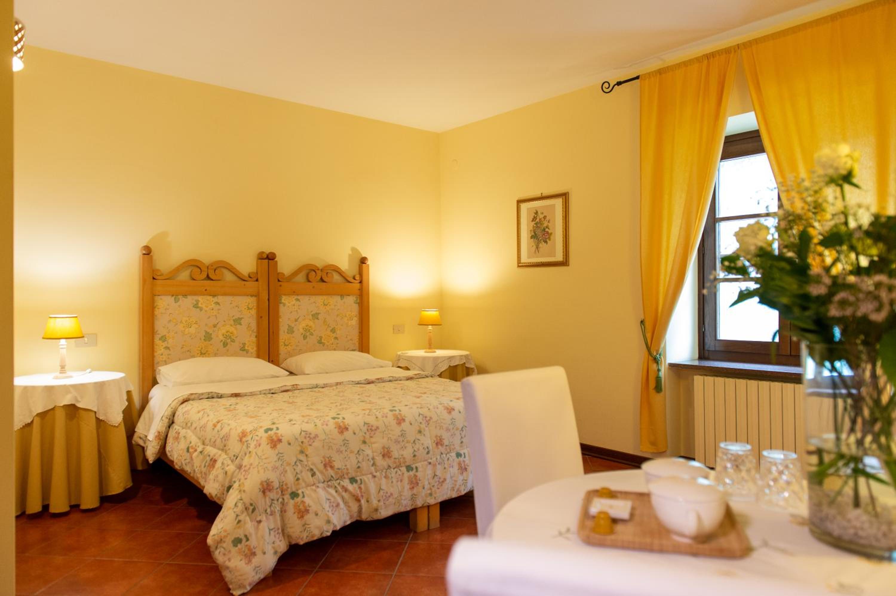 Triple Room with Private Bathroom