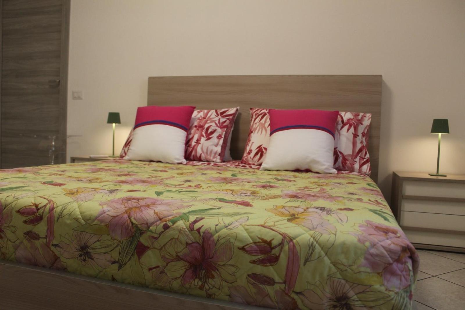 Deluxe Room (2 Adults + 1 Child) photo 1