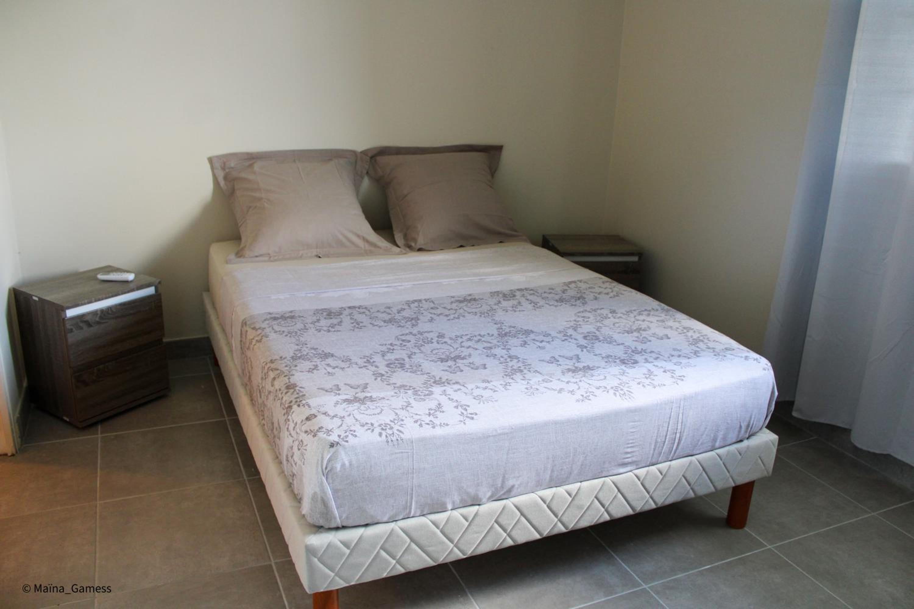 One-Bedroom Apartment photo 3