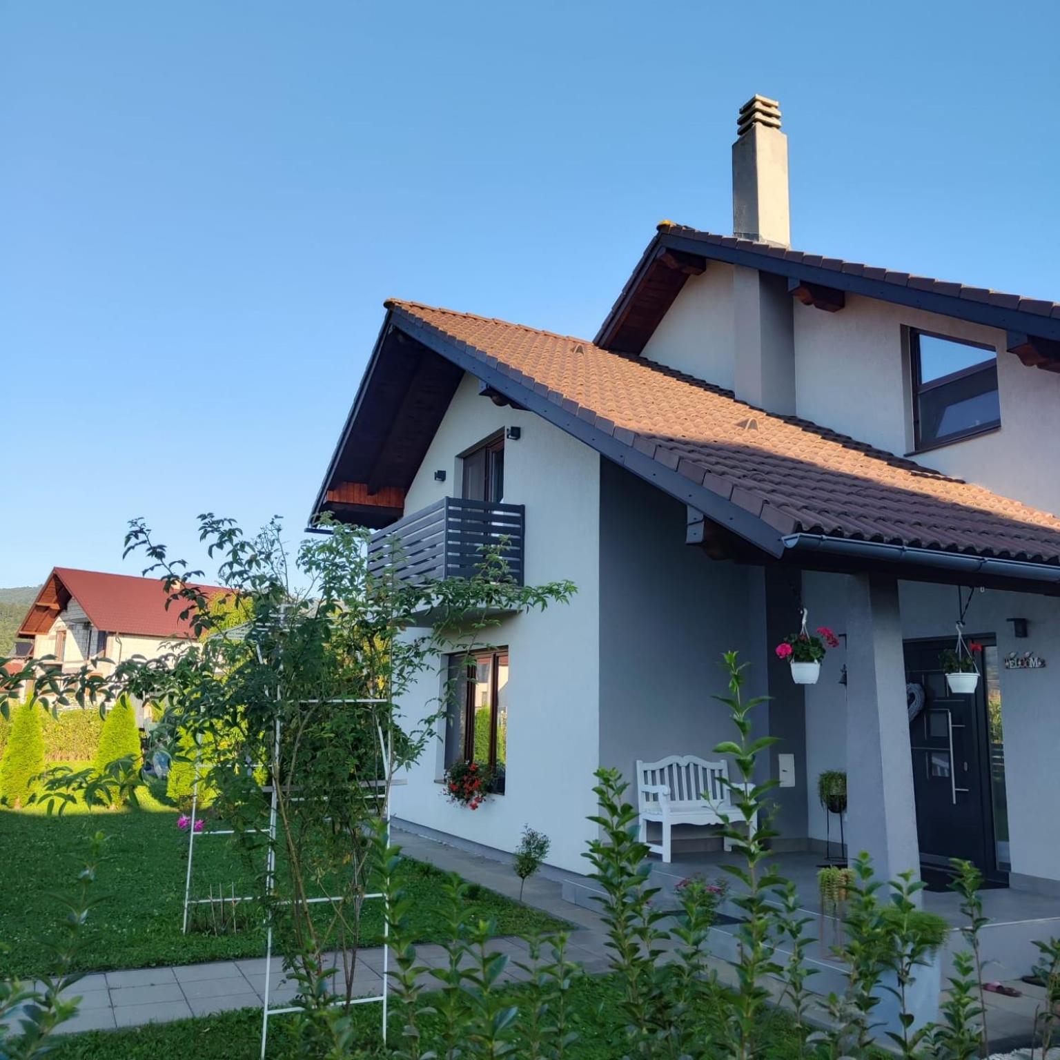 Villa photo 3