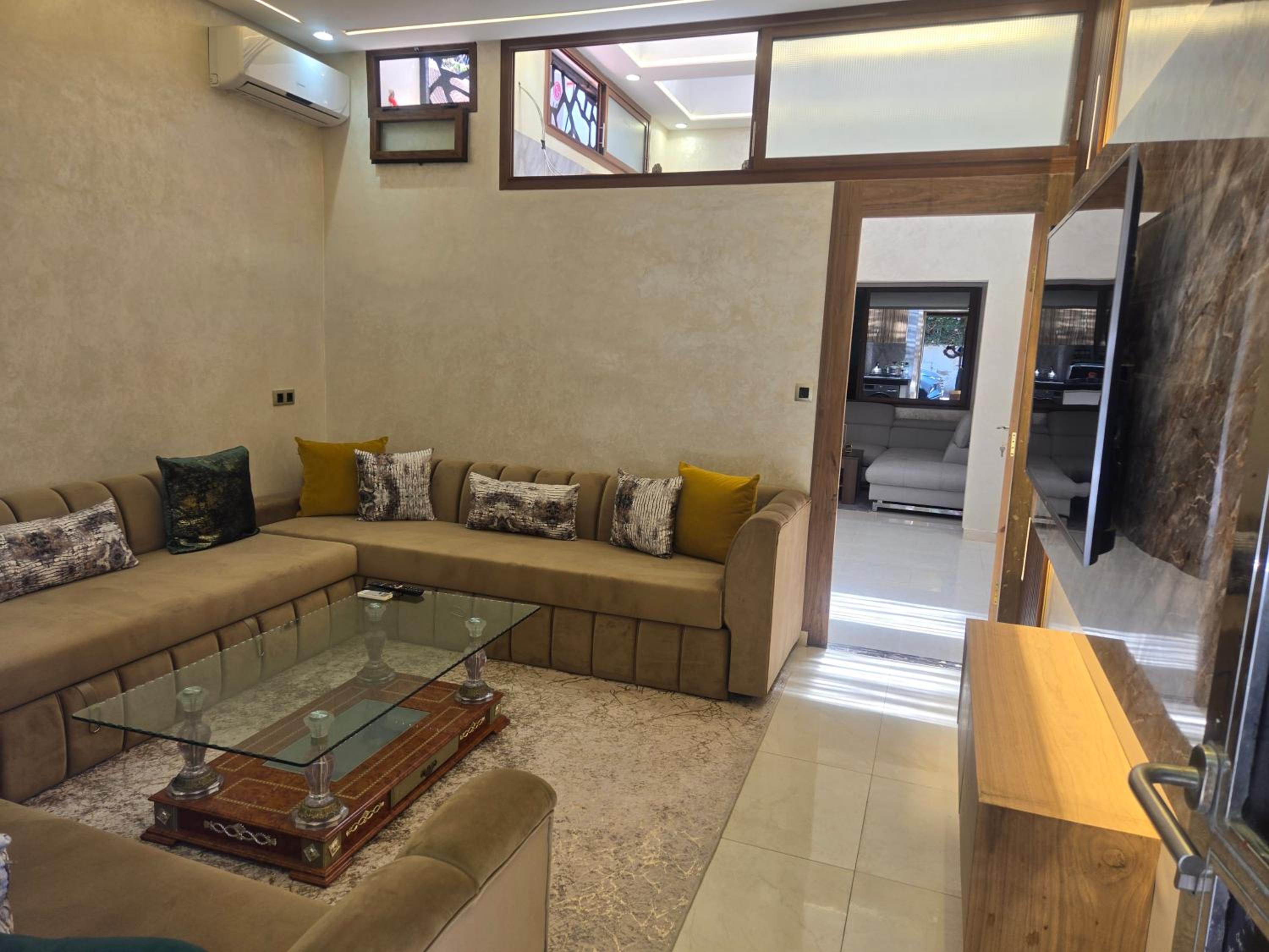 Maisonette photo 1