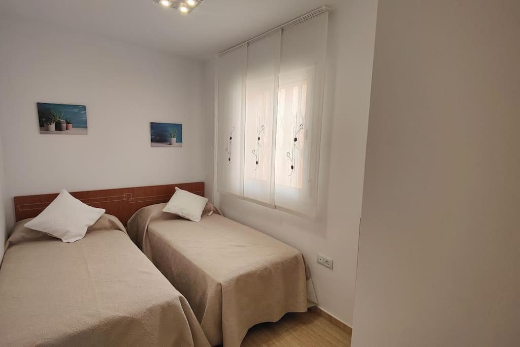 Apartamento de Dos Dormitorios - Frente al Océano