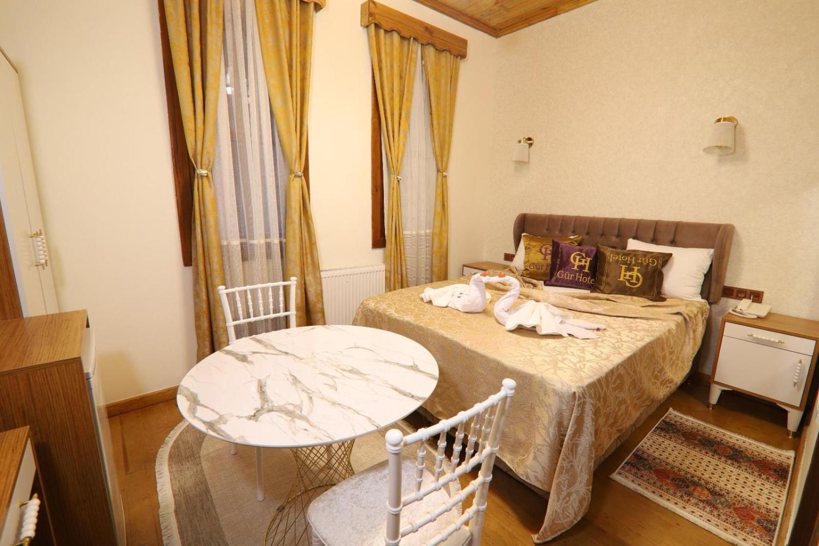 Standard Double Room photo 2
