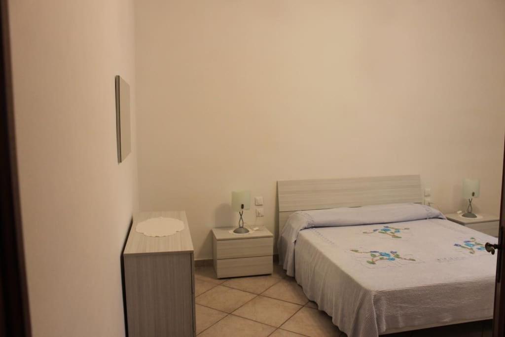 Two-Bedroom Standard Apartment photo 3