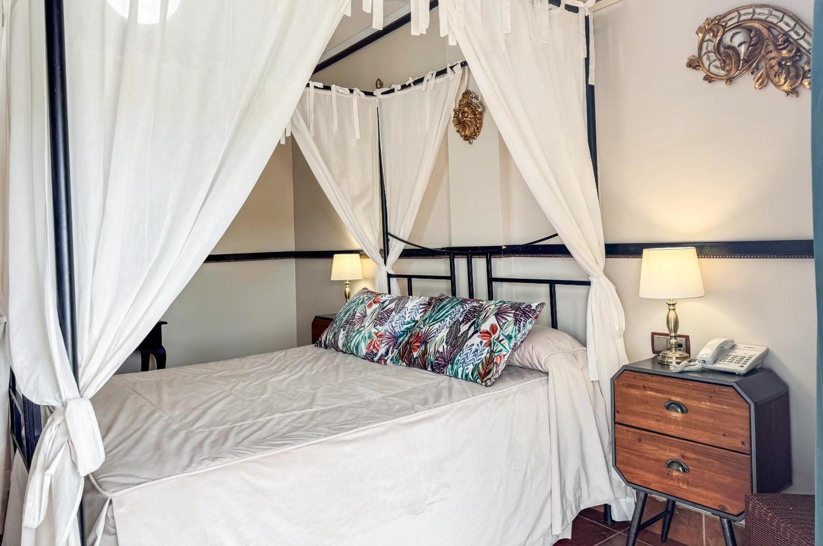 Double Room with Terrace - Photo 27