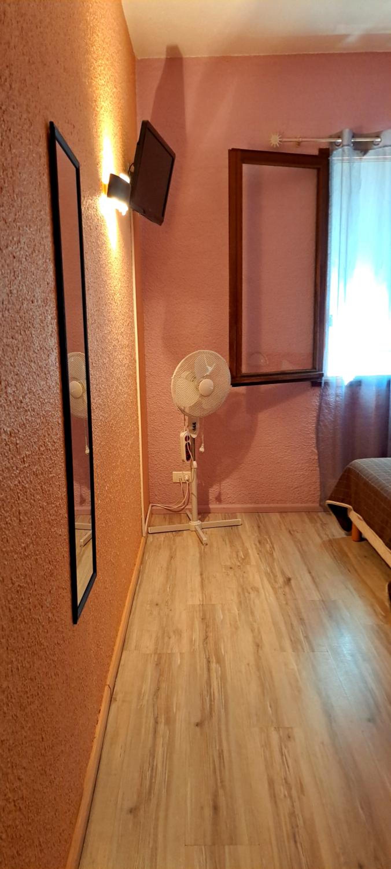 Double Room - Photo 4