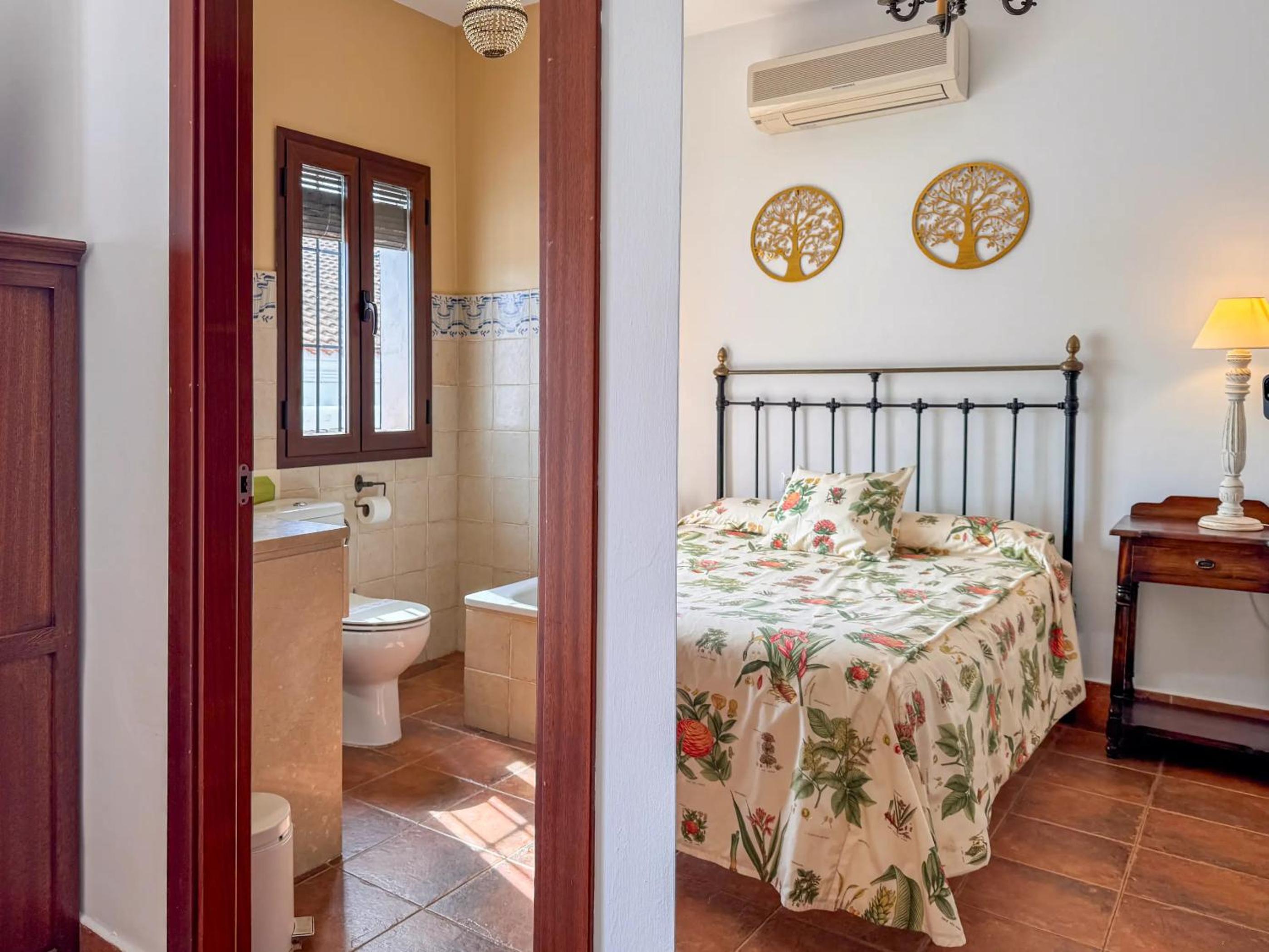 Double Room with Terrace - Photo 19
